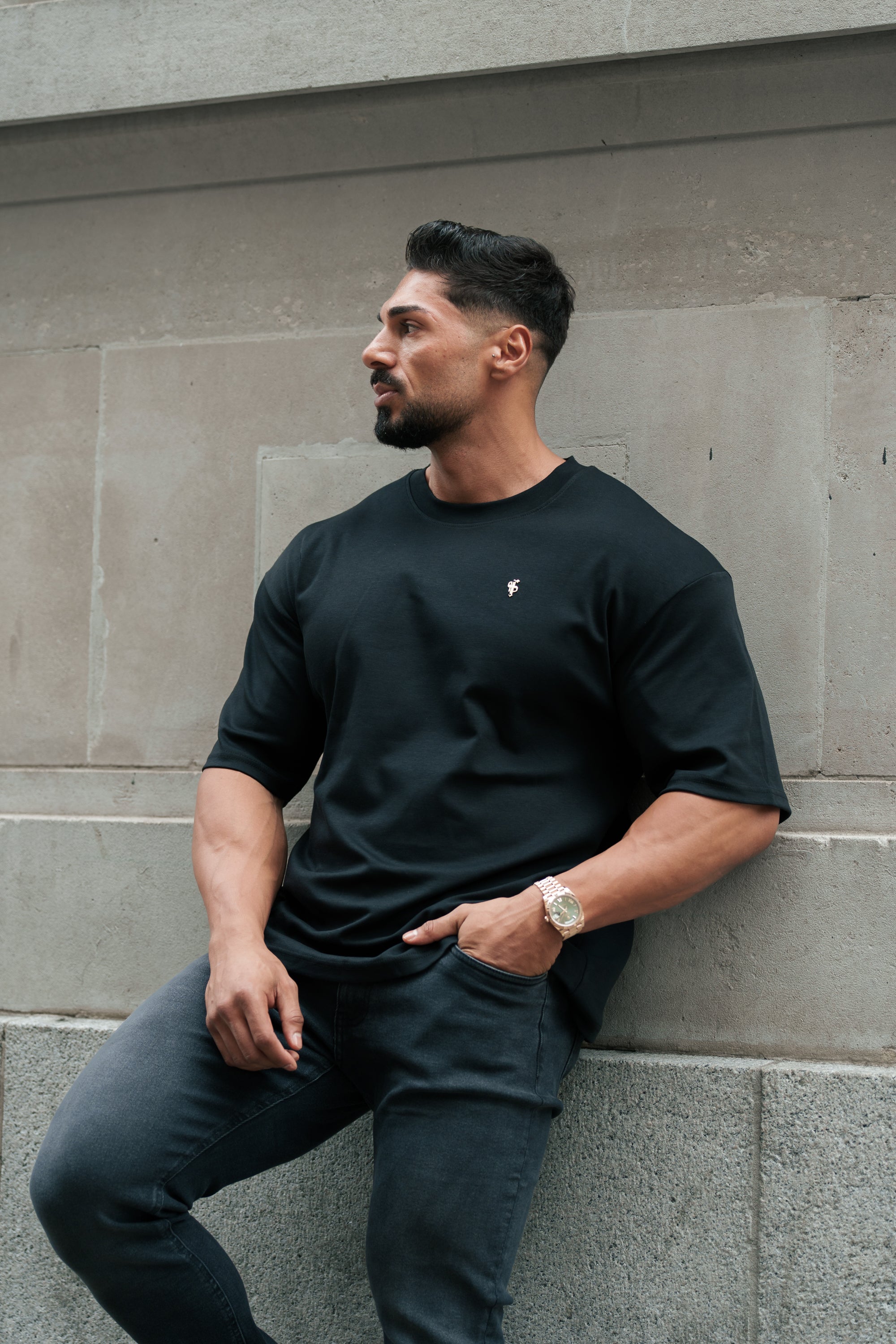 Black / Gold Oversized Crew T Shirt - FSH1373