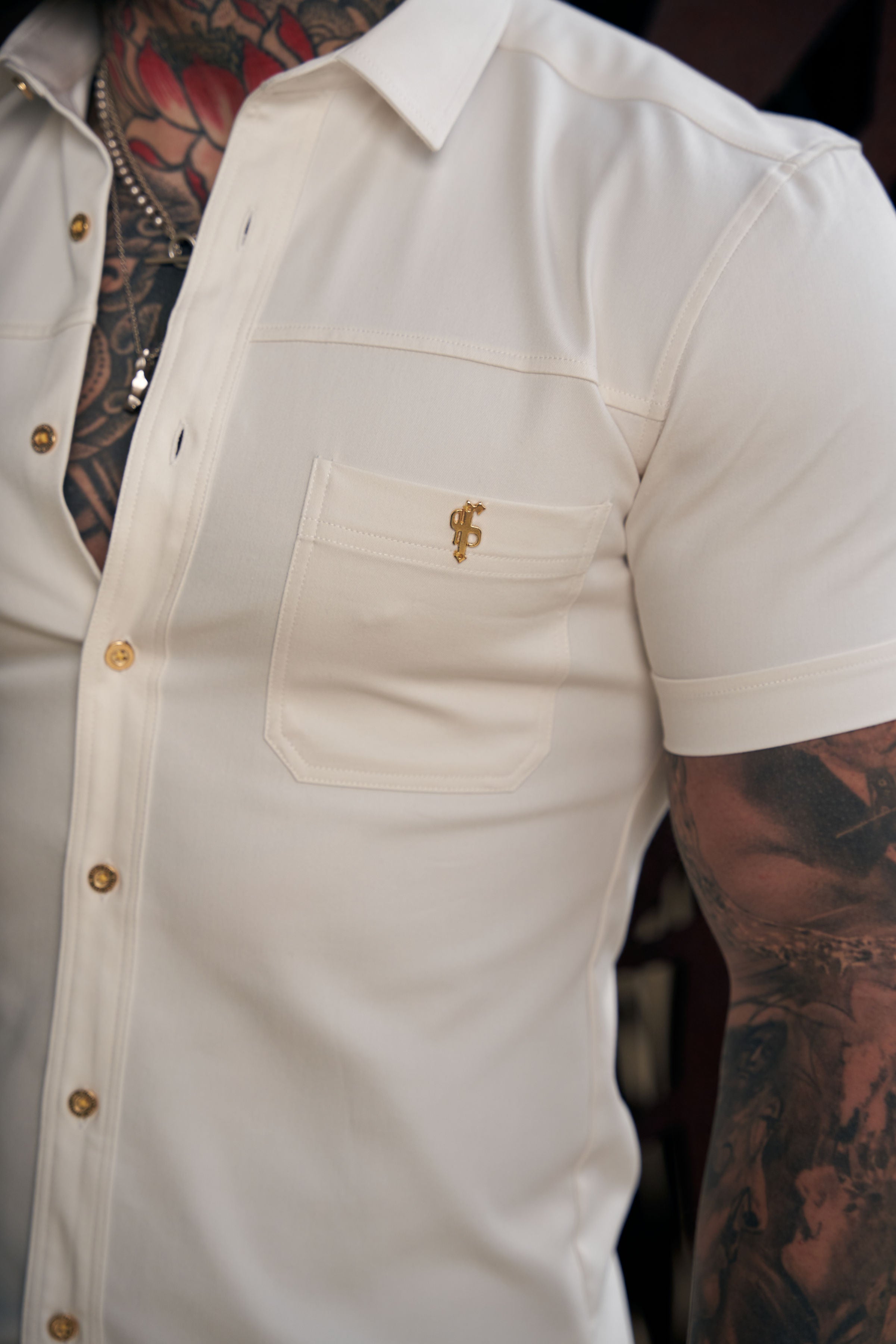 Super Slim Stretch Cream Denim Short Sleeve with Horizontal Seam and Pocket- FS955