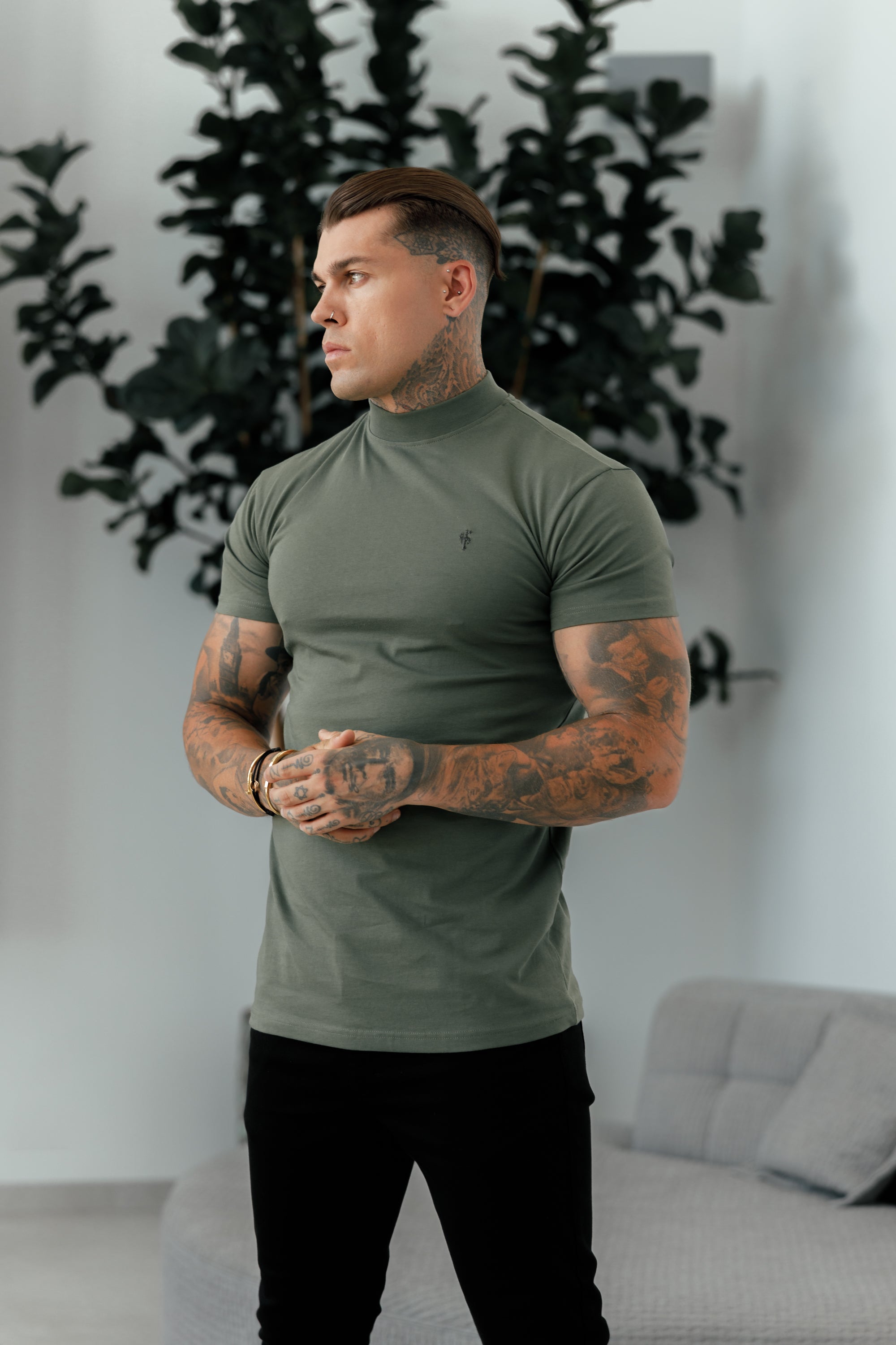 Ribbed High Neck Crew T-Shirt Short Sleeve Khaki / Black - FSH1116