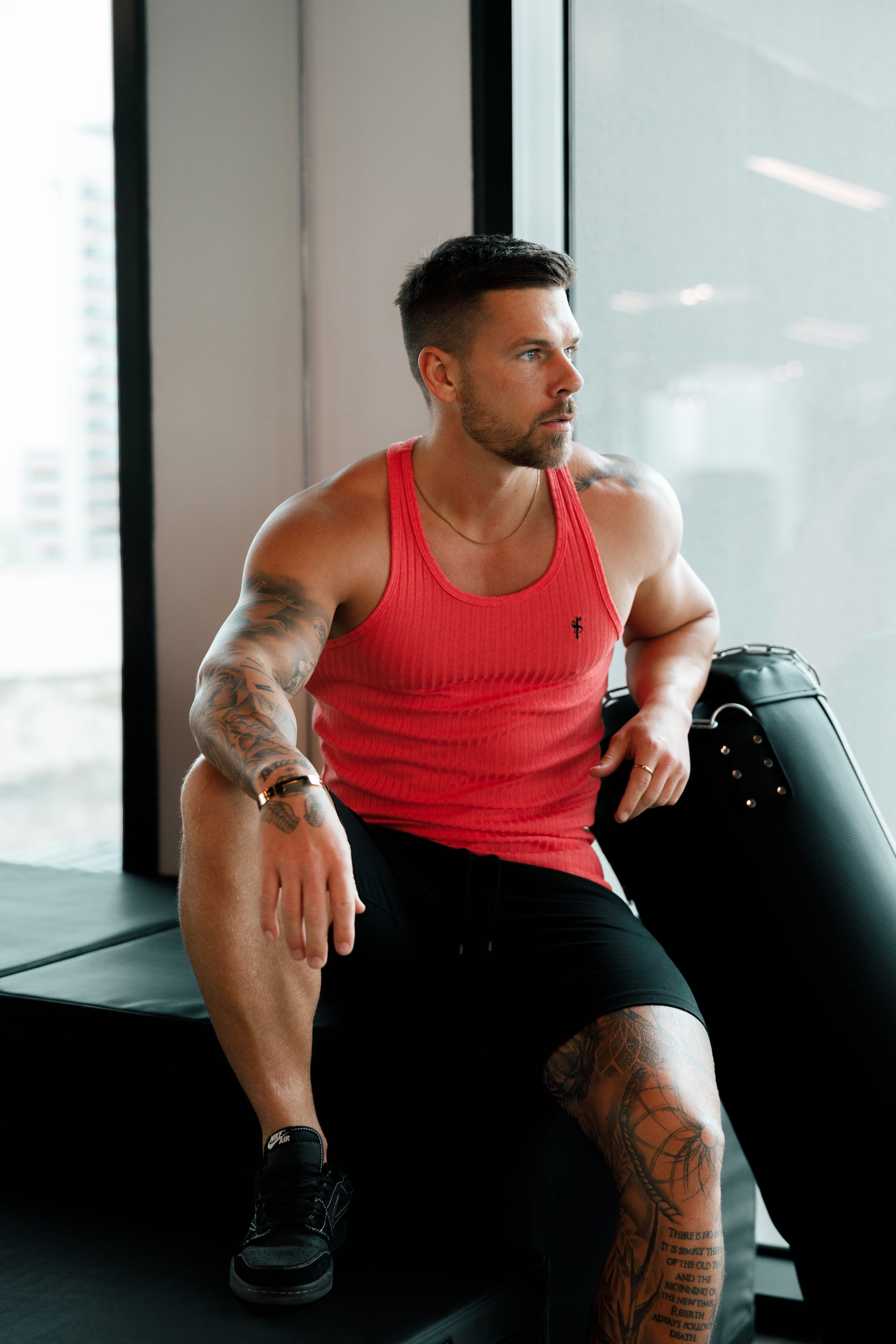 Classic Coral / Black Ribbed Knit Super Slim Vest - FSH1023