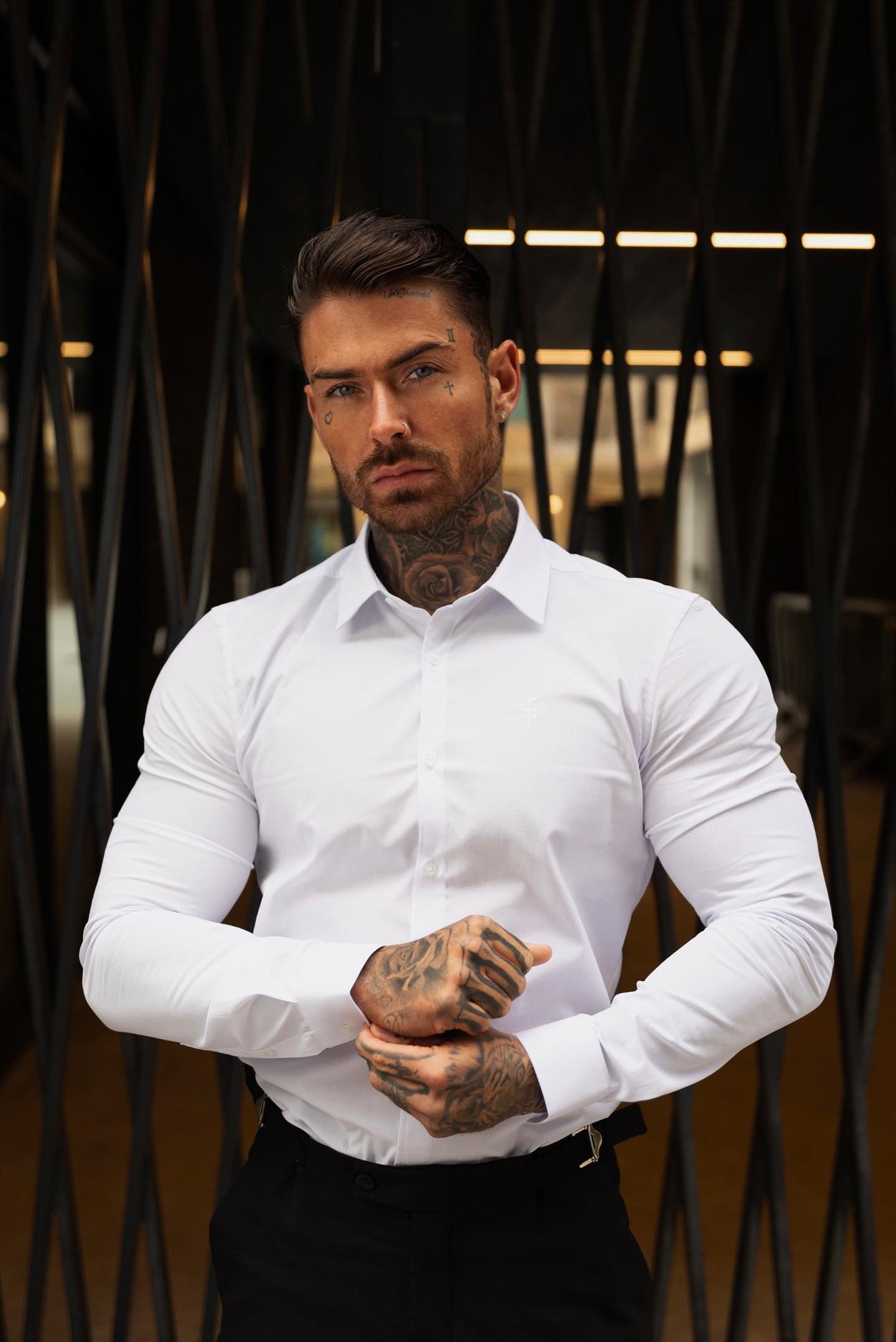 Super Slim White Long Sleeve Stretch with Back Box Pleat and Side Seam Detail - FS945