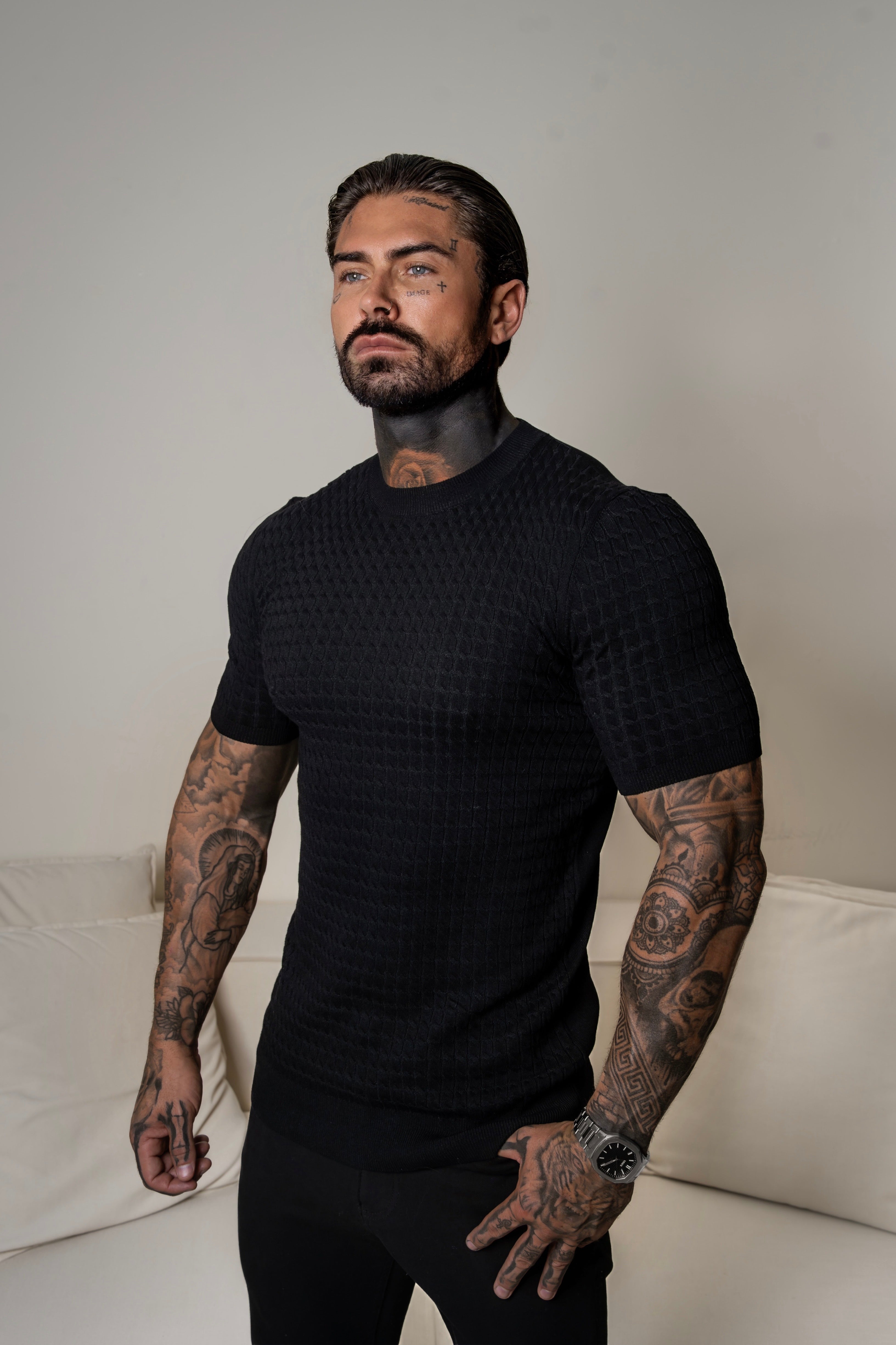Front Chain Knit Crew Tshirt Black Short Sleeve - FSR055