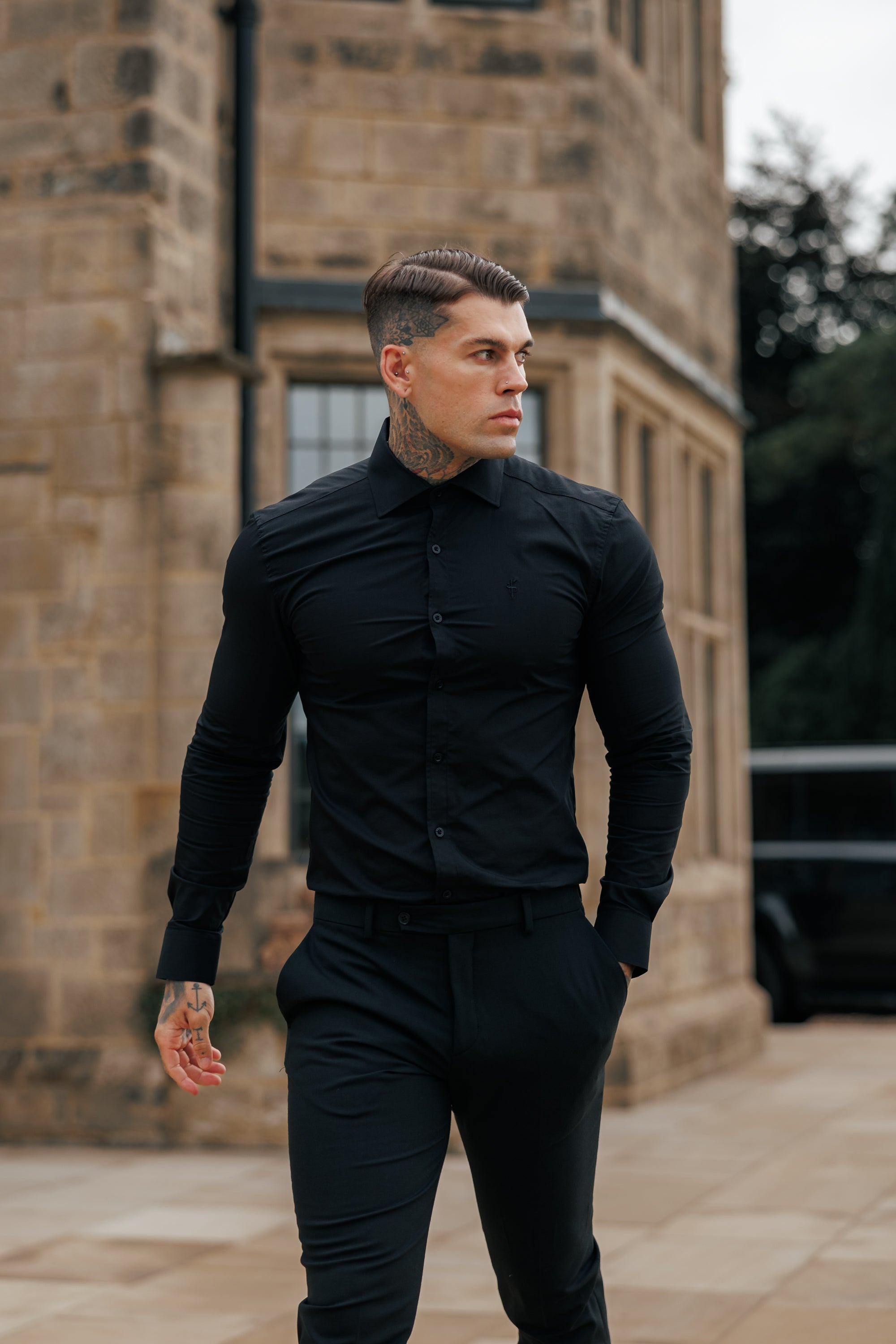 Muscle Fit Advanced Stretch Black Cutaway Collar Shirt - FS1164