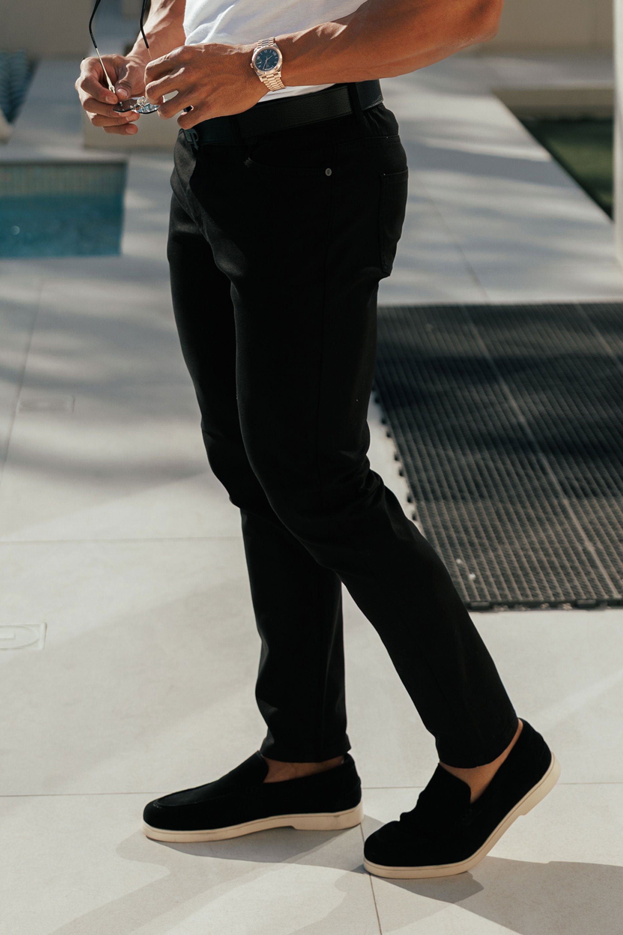 Black Relaxed Tencel Jeans - FSJEAN019