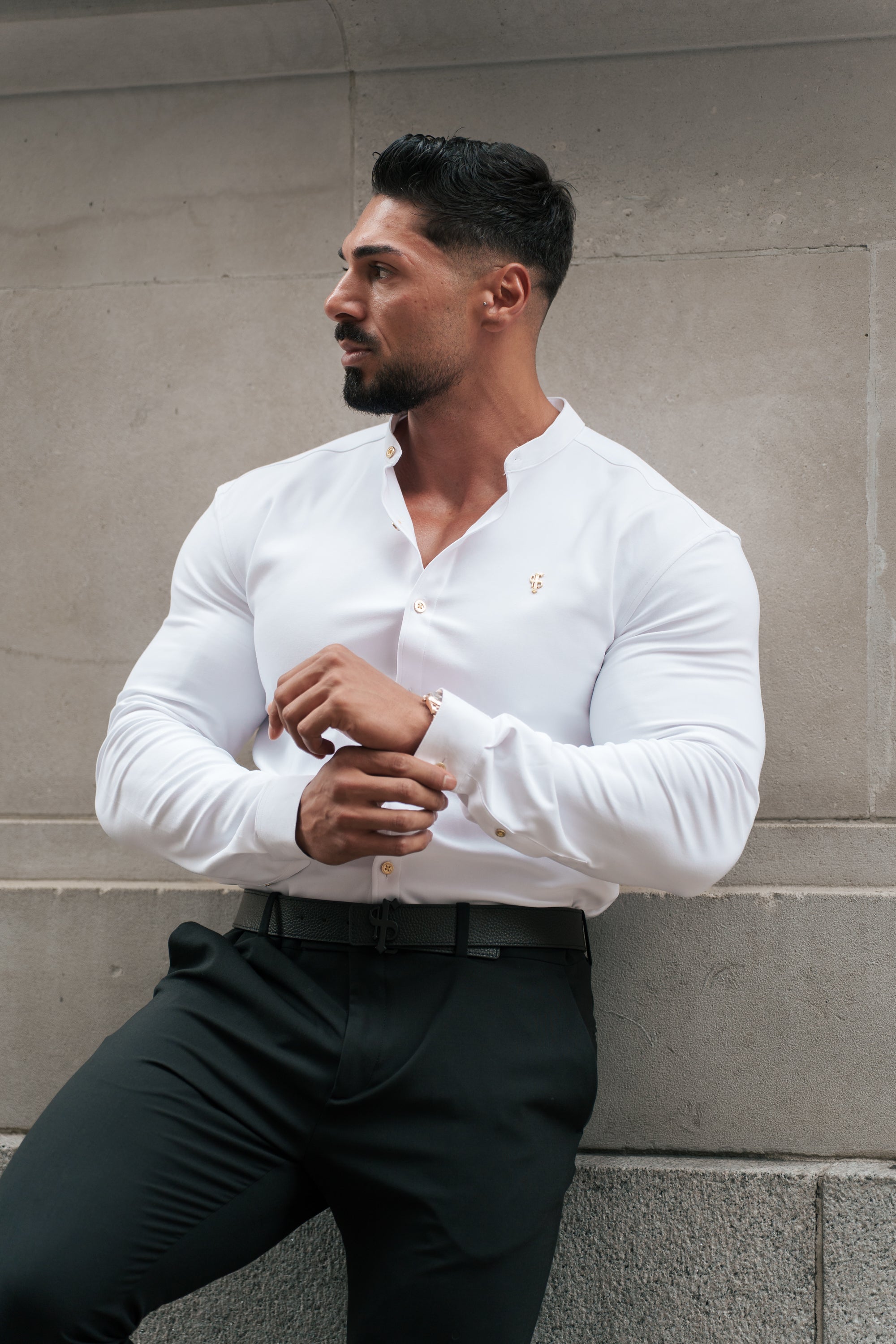 Super Slim Scuba White / Gold Long Sleeve Stretch with Grandad Collar - FS1193