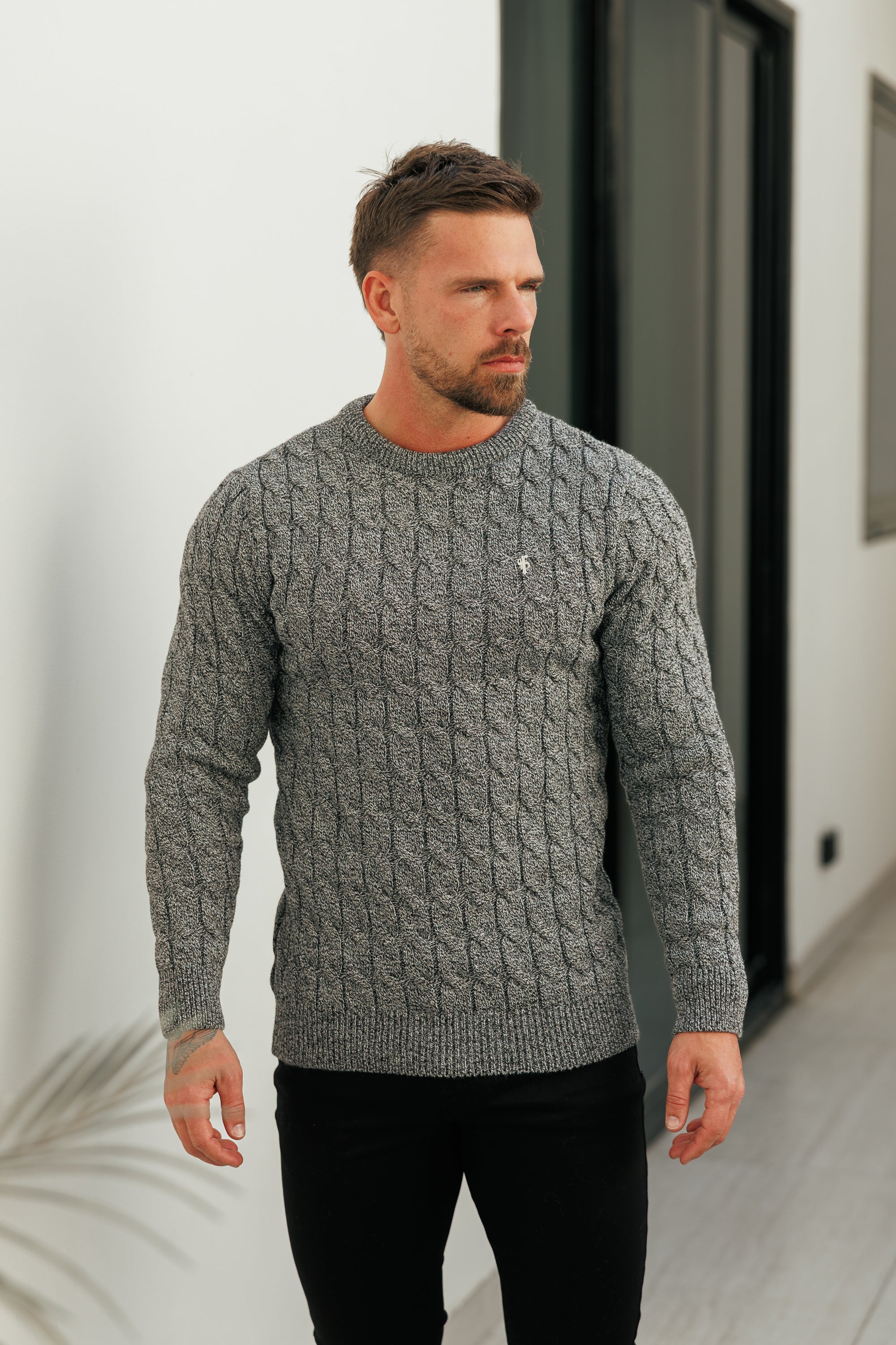 Link Weave Knit Black/ White Two Tone Crew Neck Jumper - FSJ132