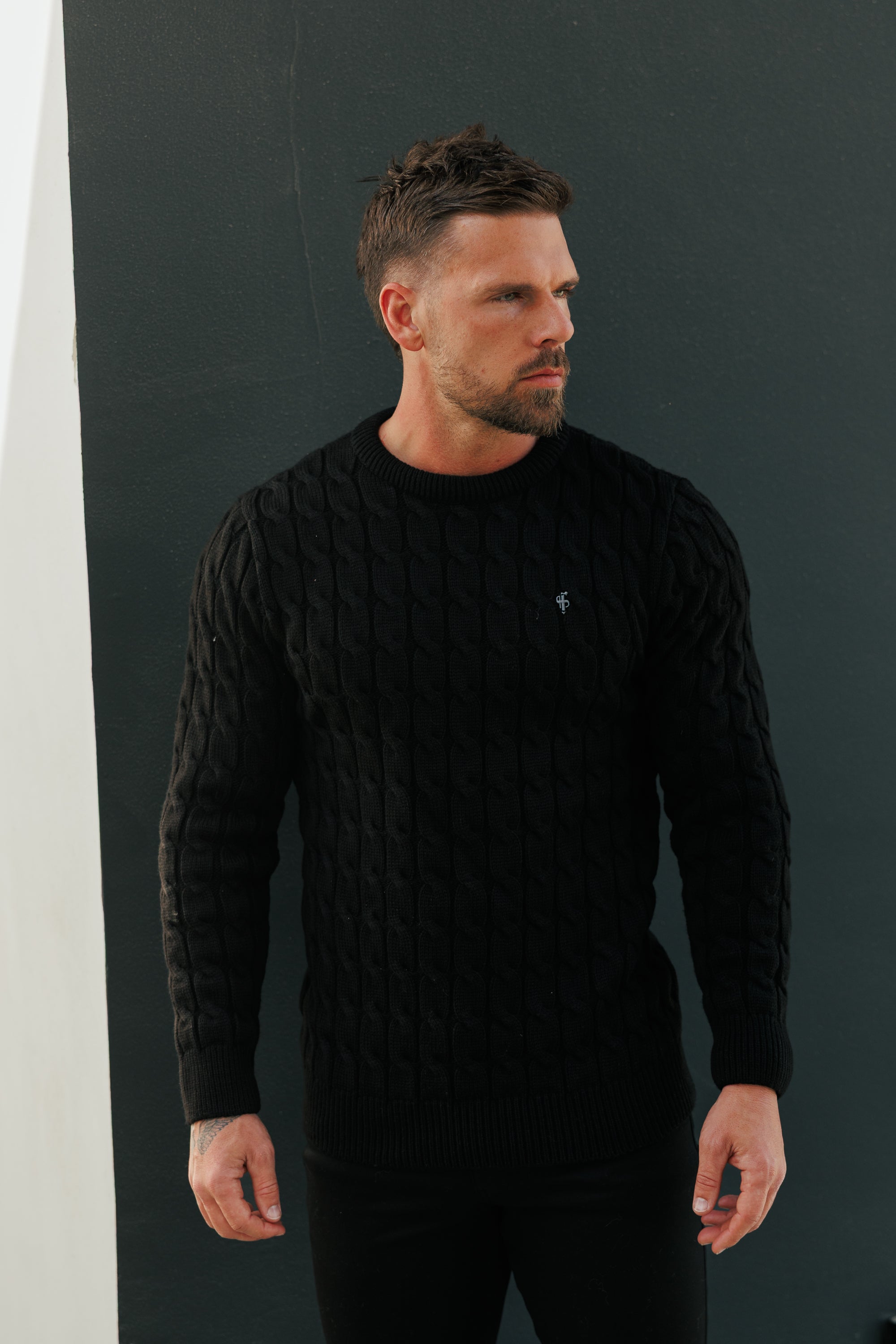 Link Weave Knit Black Crew Neck Jumper - FSJ124
