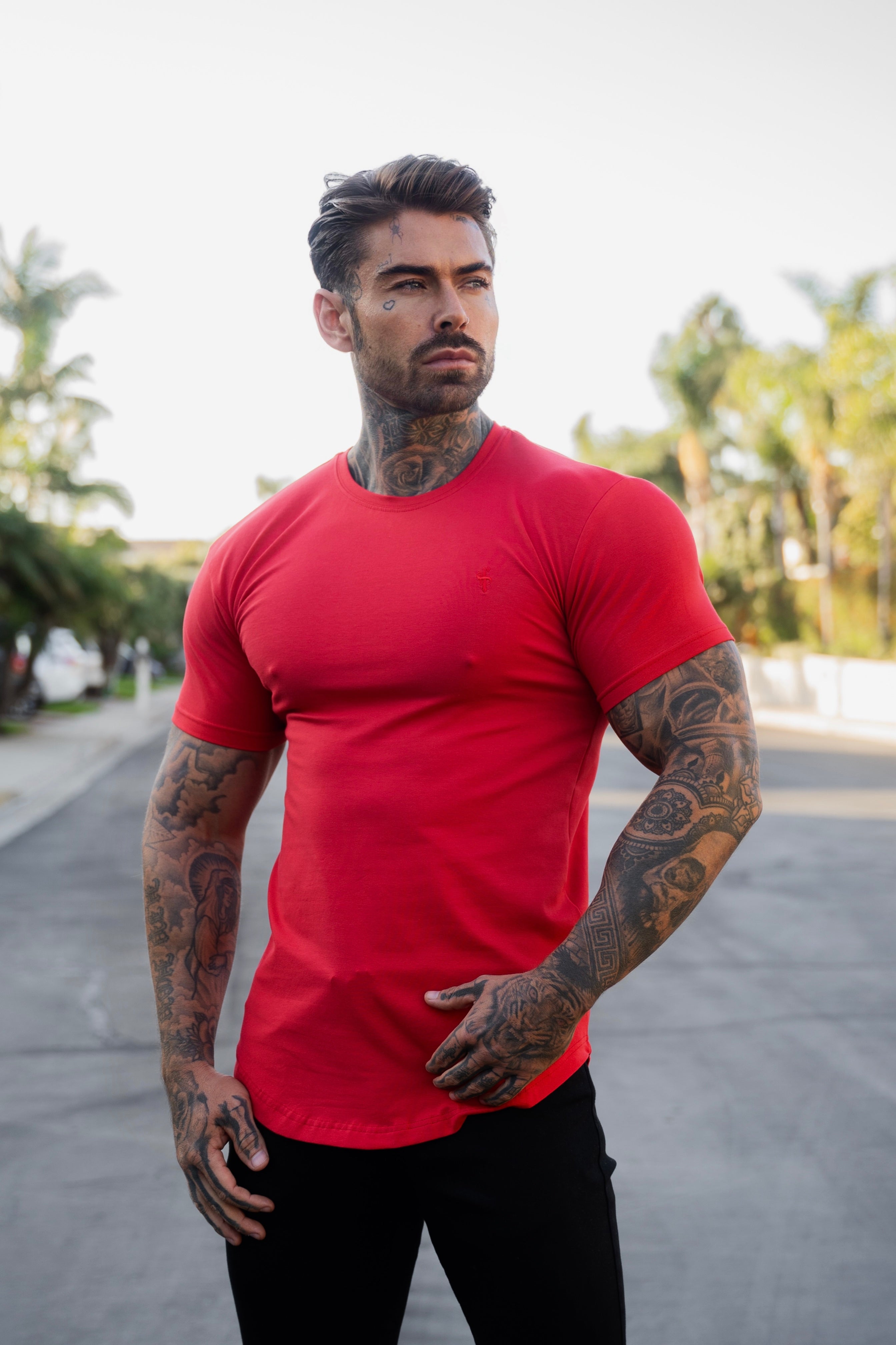 Classic Red Curved Hem Crew T Shirt - FSH1156