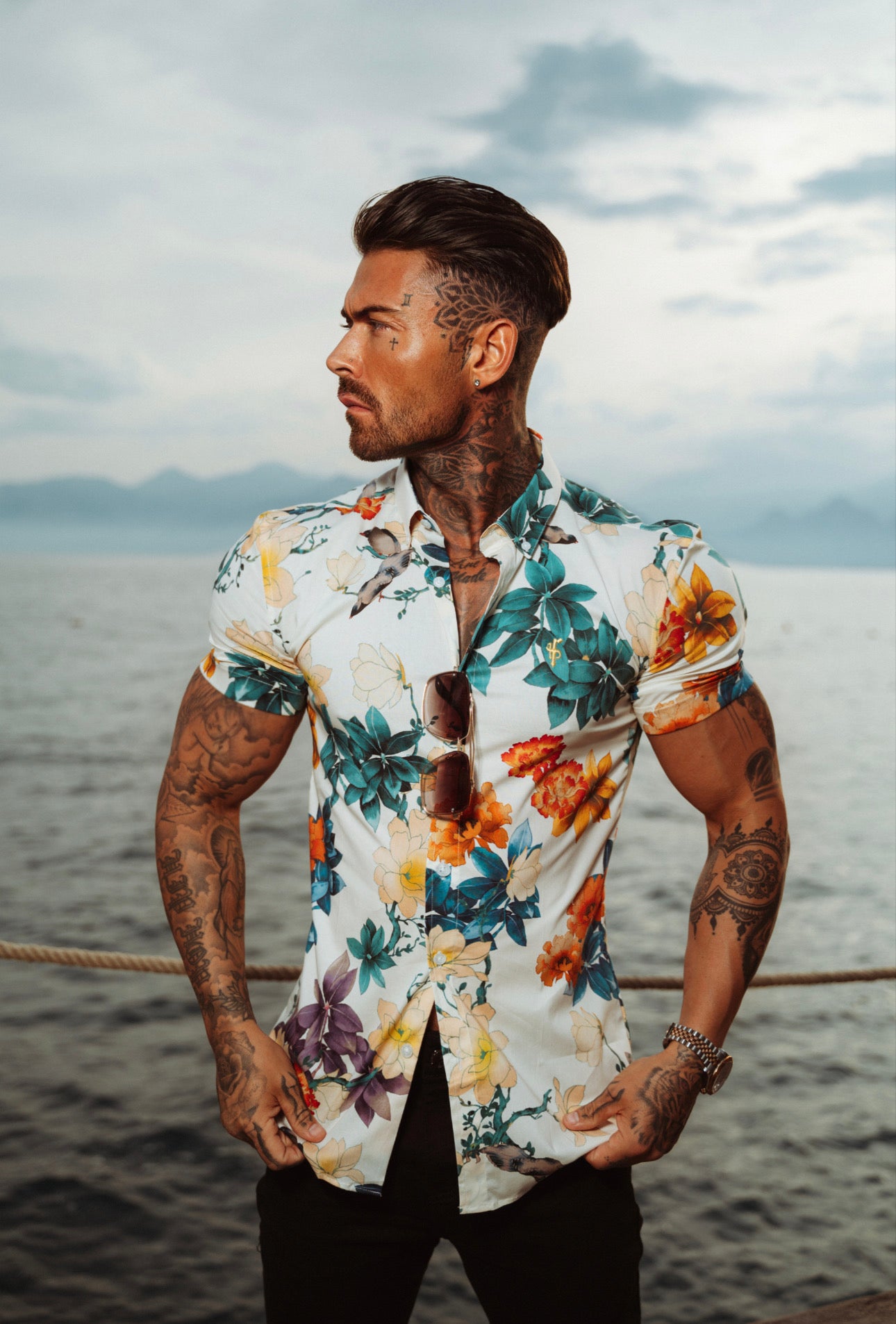 Super Slim Stretch Ecru with Vibrant Floral Print Short Sleeve with Button Down Collar - FS865