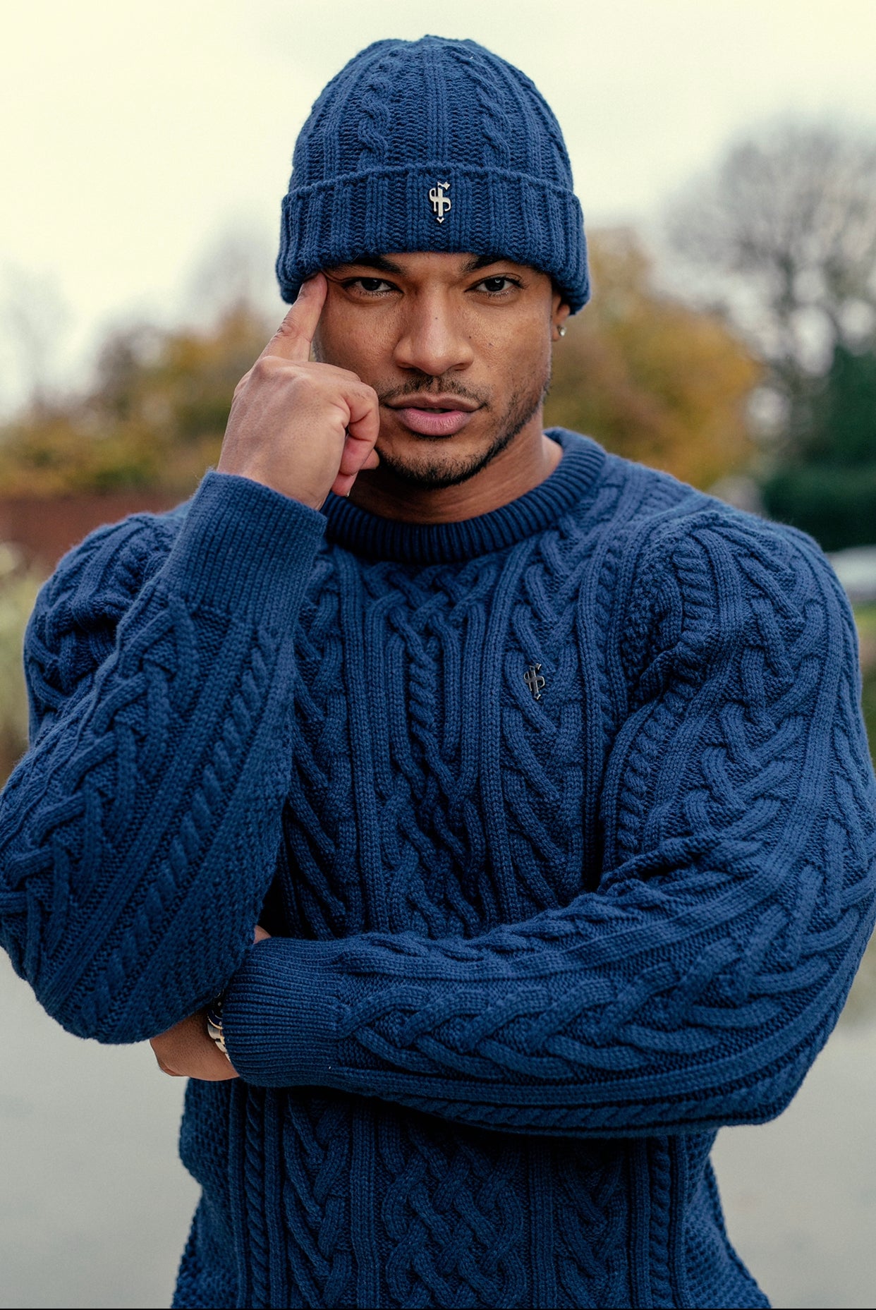 Royal Blue Beanie Hat With Metal Emblem - FSJ047