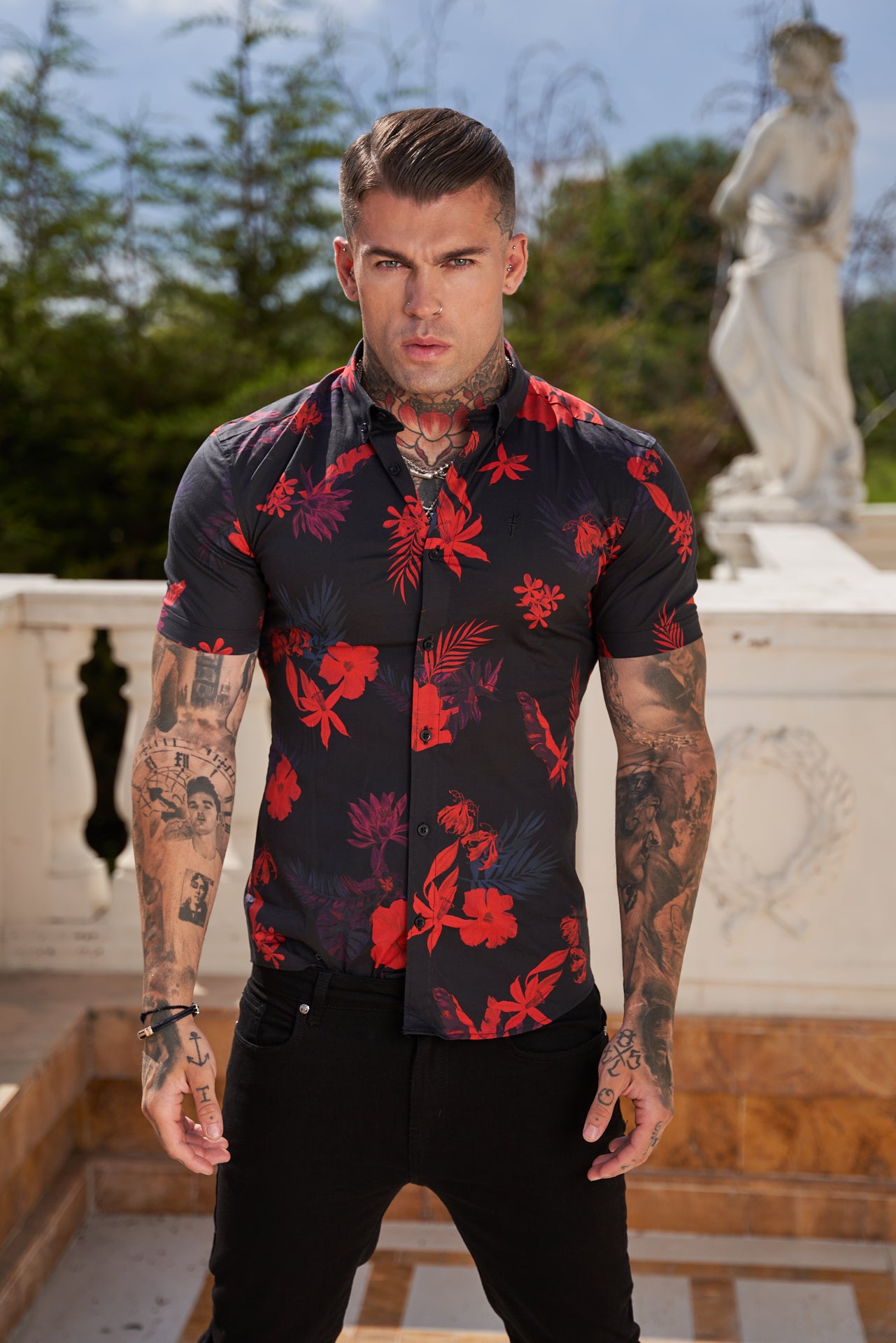 Super Slim Stretch Black and Red Floral Print Short Sleeve with Button Down Collar - FS767