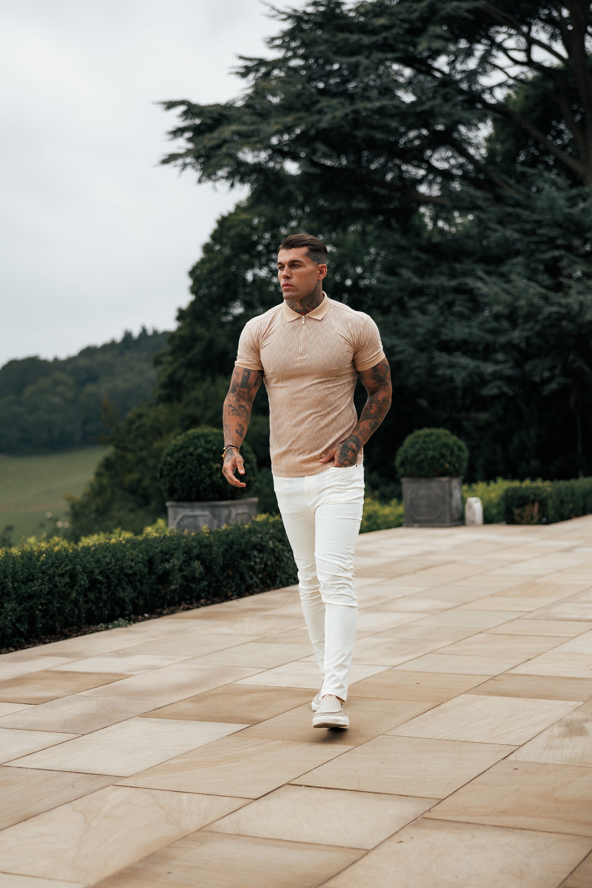 Classic Jacquard Beige Chevron Zipped Polo - FSR023