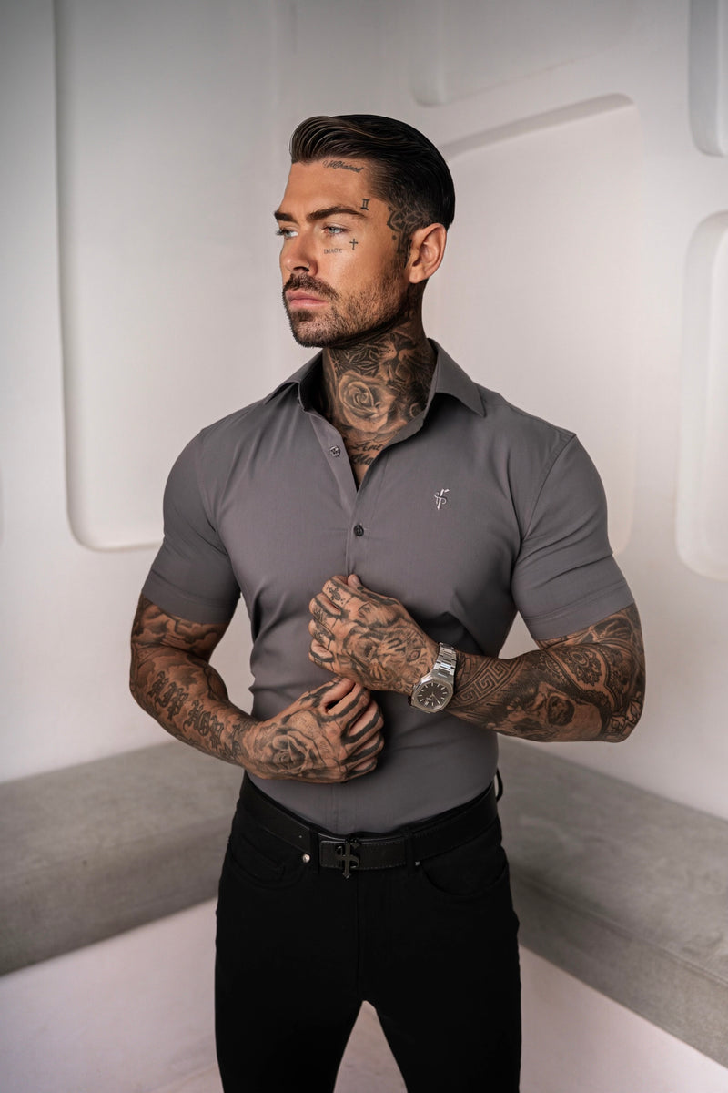 Father Sons Muscle Fit Advanced Stretch Charcoal Short Sleeve with Cutaway Collar - FS1206