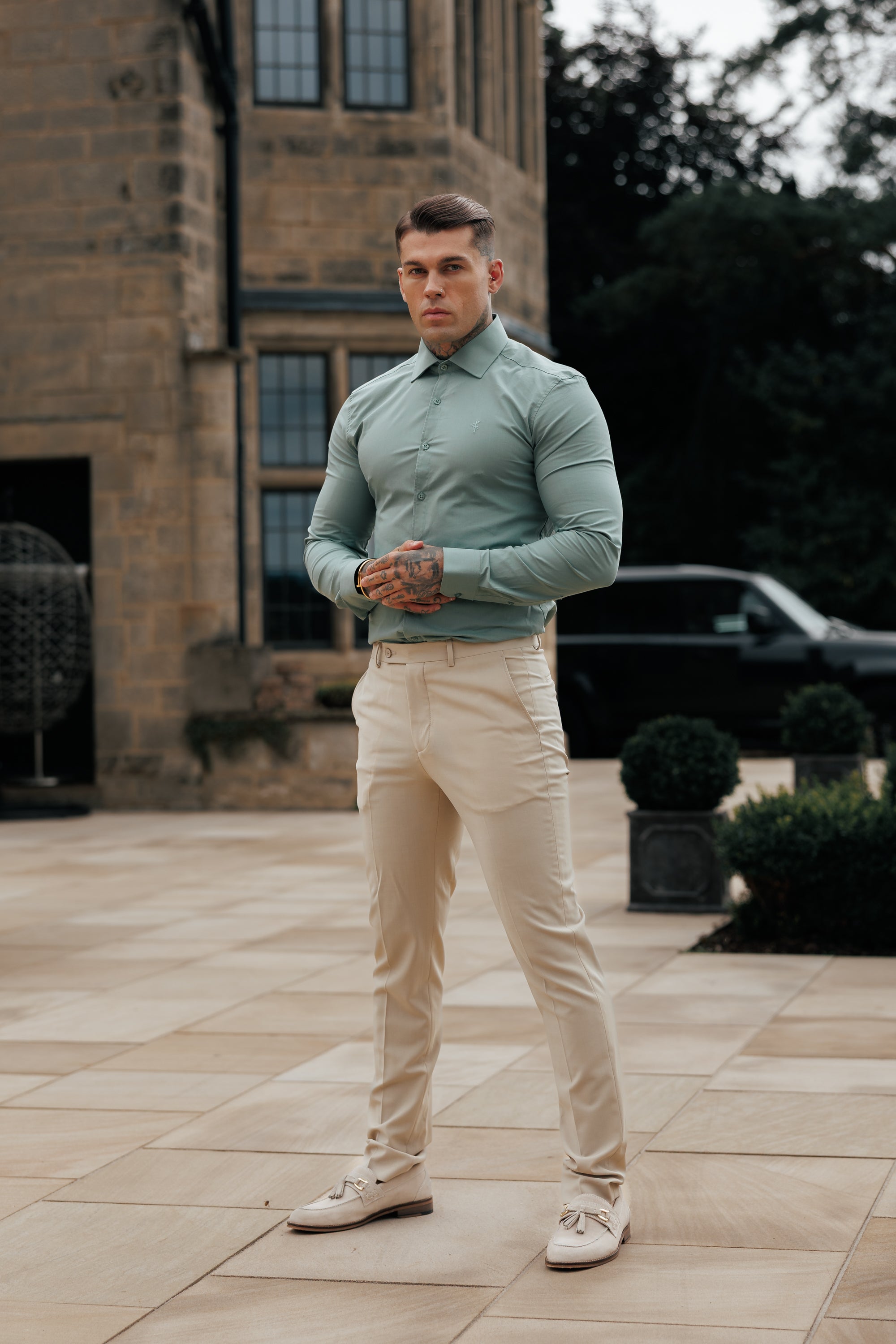 Muscle Fit Advanced Stretch Khaki with Cutaway Collar  - FS1200