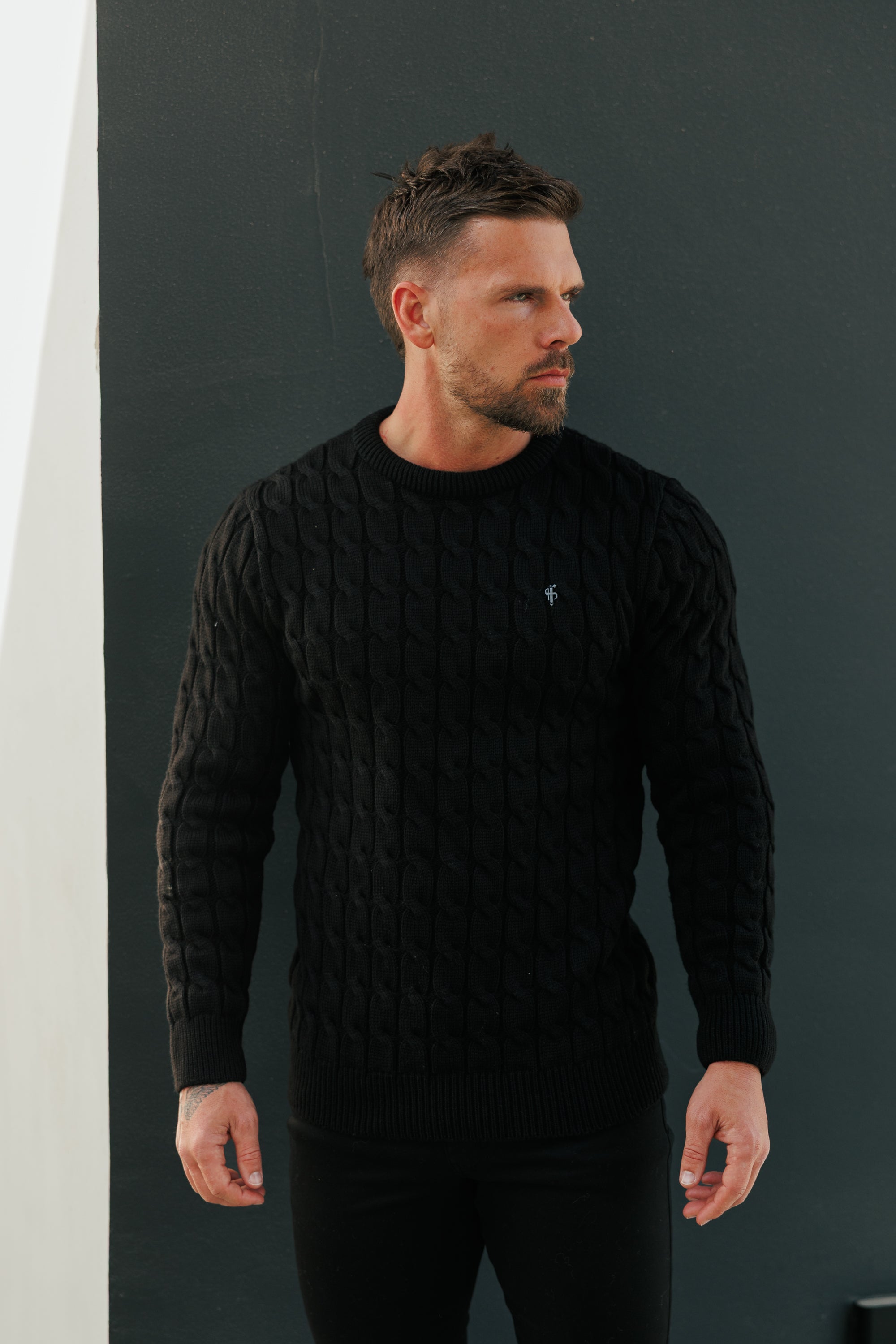 Link Weave Knit Black Crew Neck Jumper - FSJ124