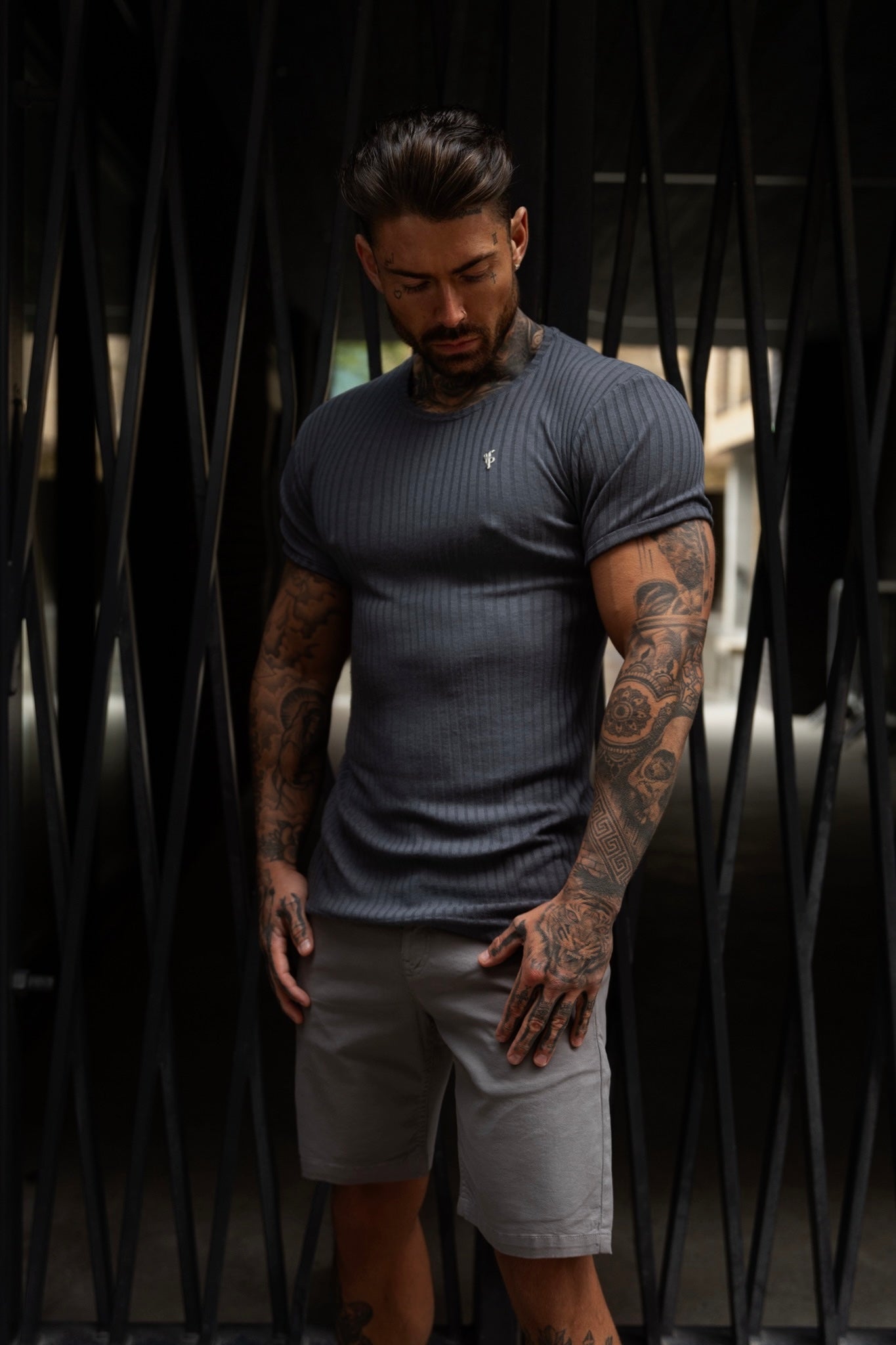 Classic Charcoal / Silver Ribbed Knit Super Slim Short Sleeve Crew - FSH1084