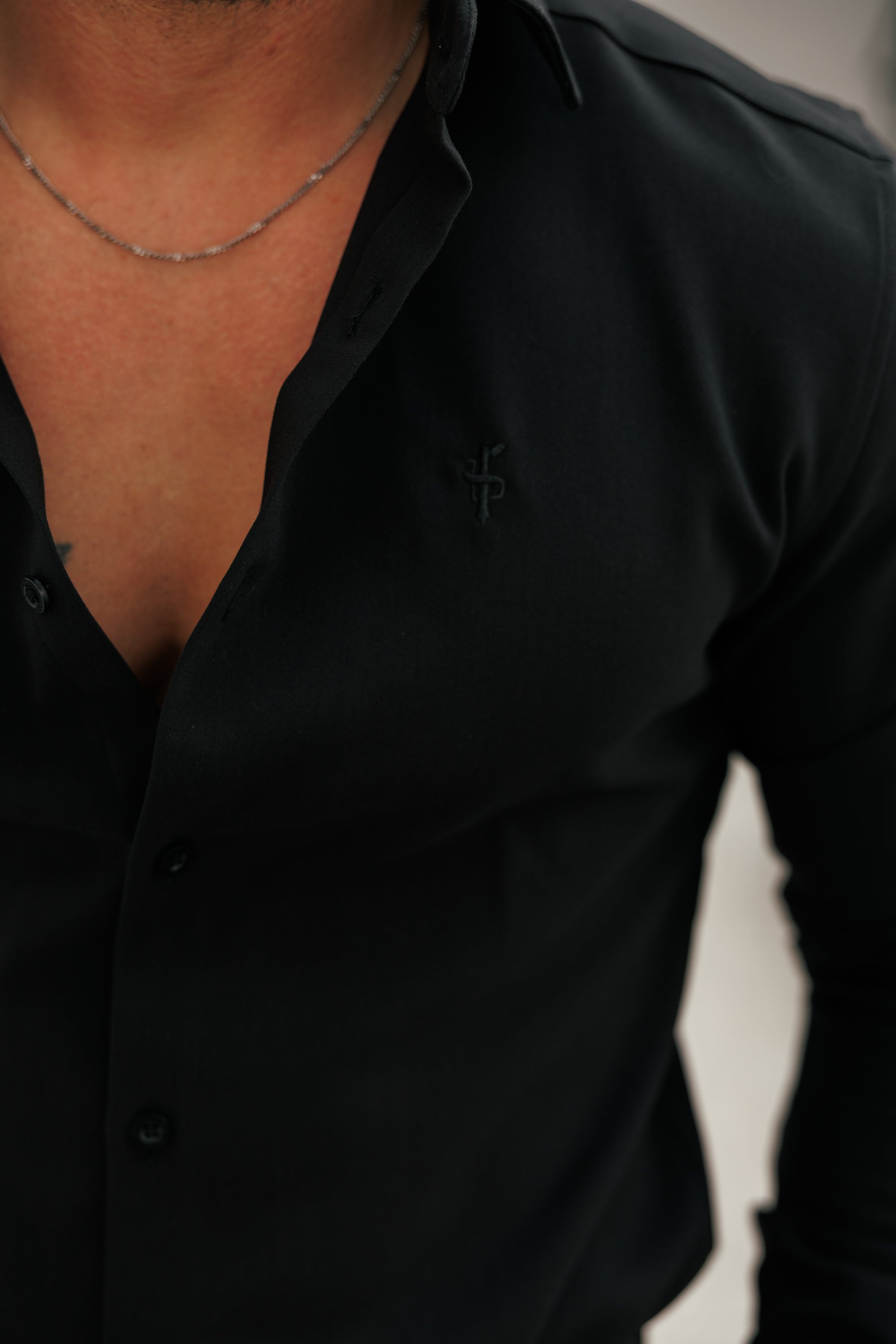 Classic Scuba Black Long Sleeve Stretch with Cutaway Collar - FS1241