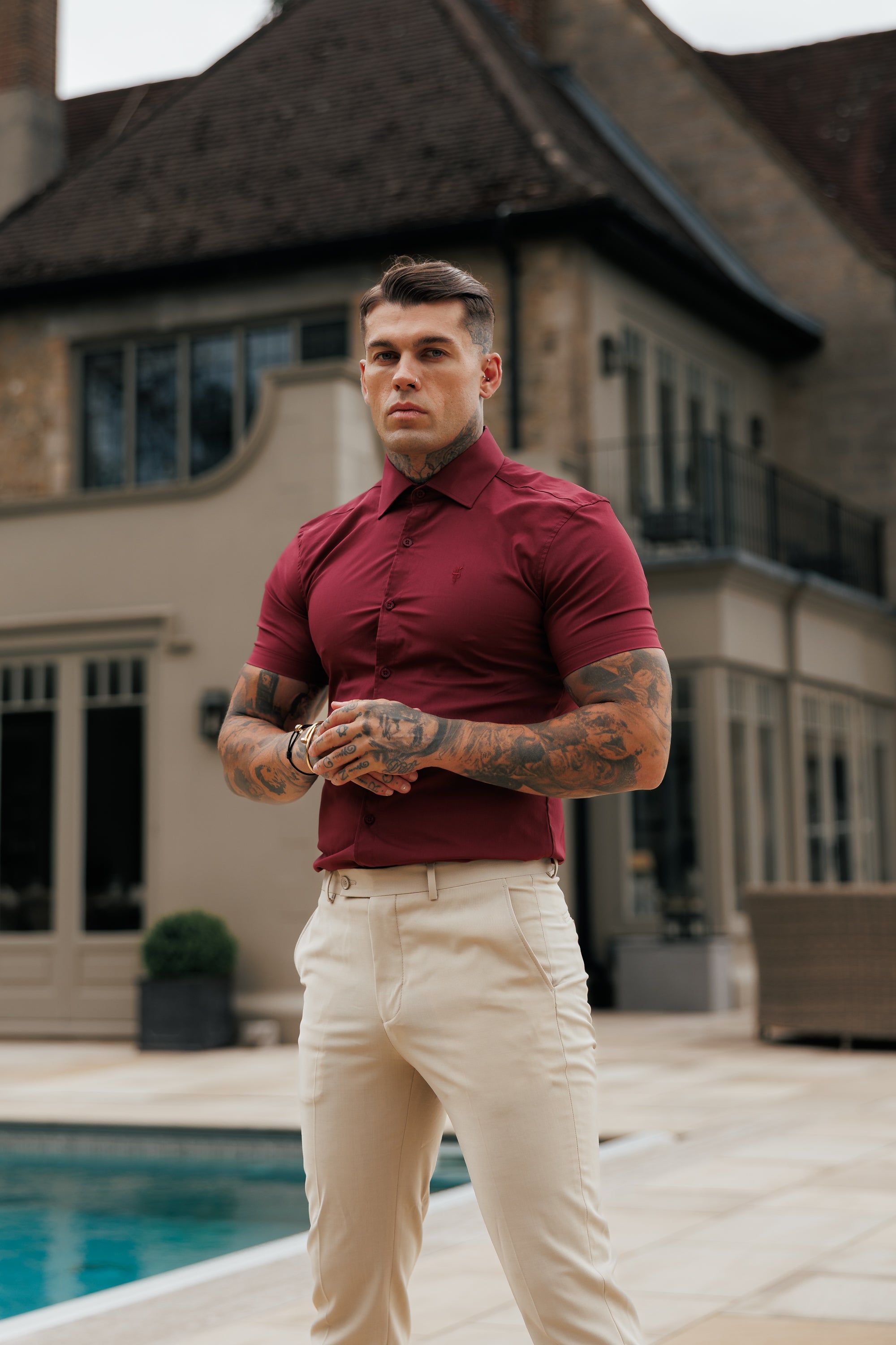 Muscle Fit Advanced Stretch Oxblood Short Sleeve with Cutaway Collar - FS1205