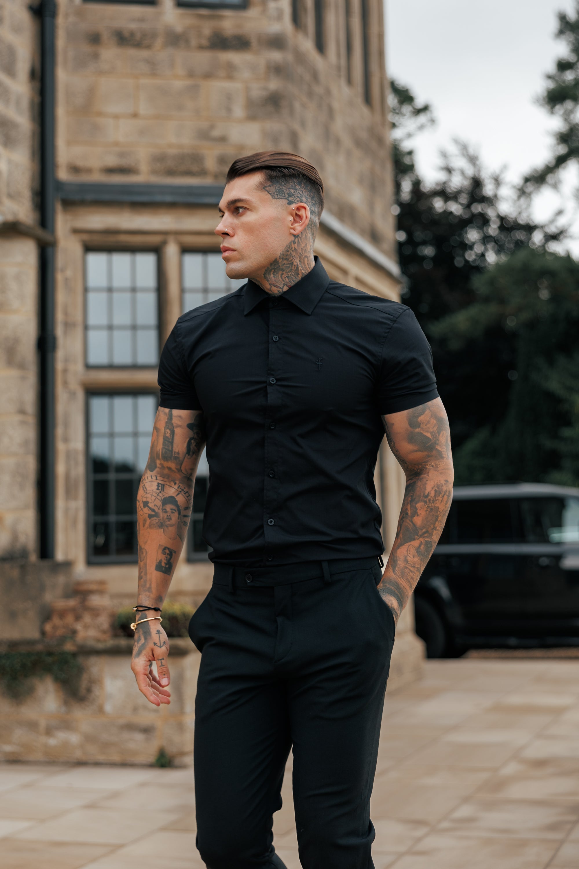 Muscle Fit Advanced Stretch Black Short Sleeve with Cutaway Collar  - FS1159