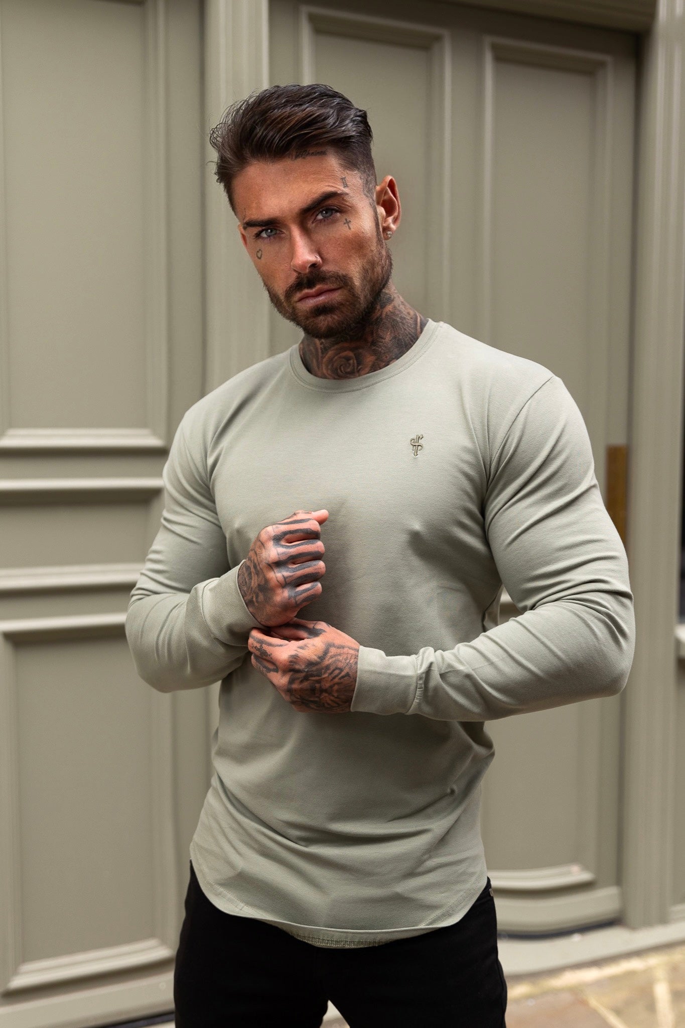 Classic Olive Tonal Curved Hem Long Sleeve Crew T Shirt - FSH1003