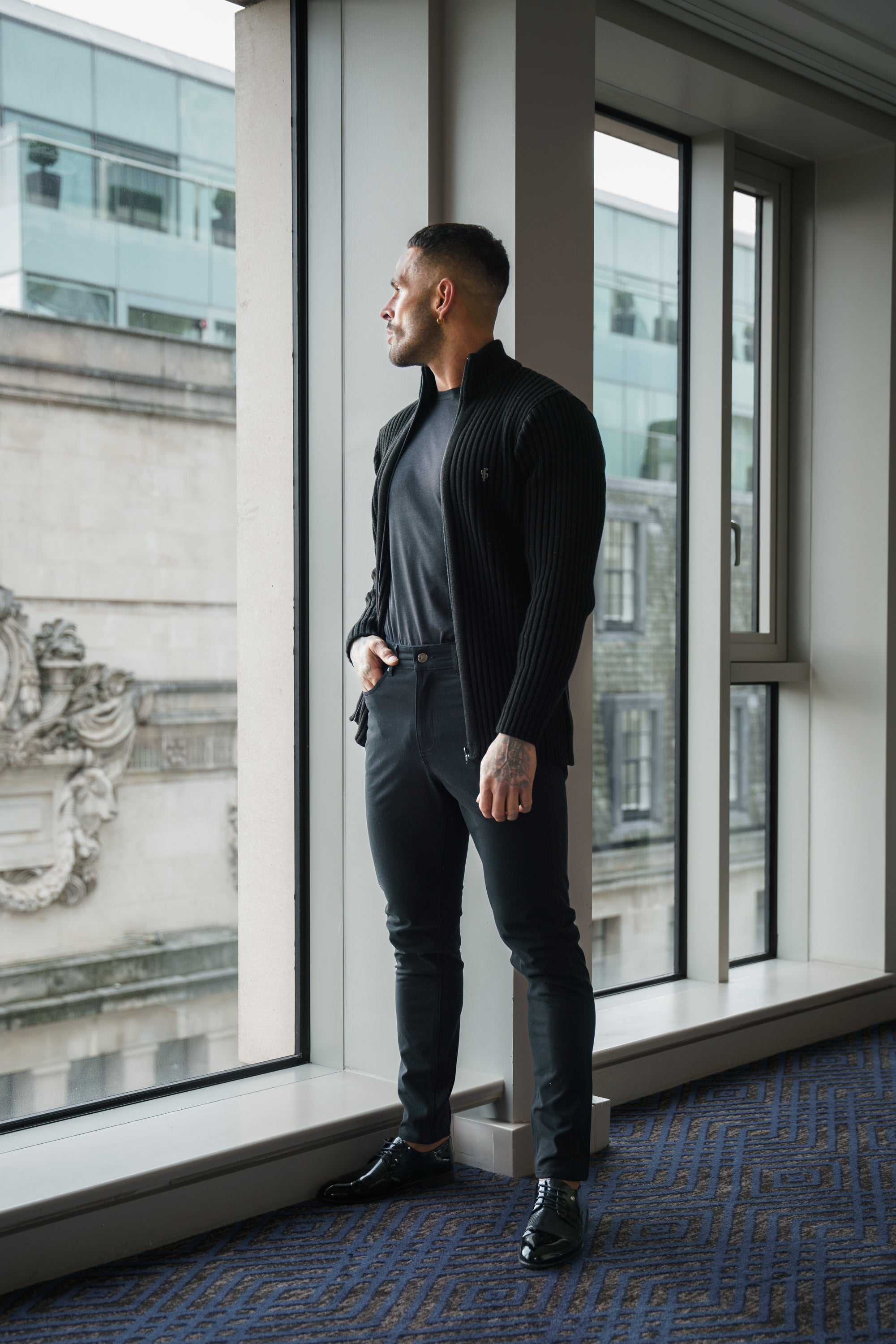 Chunky Black Ribbed  Zipped Cardigan - FSJ068