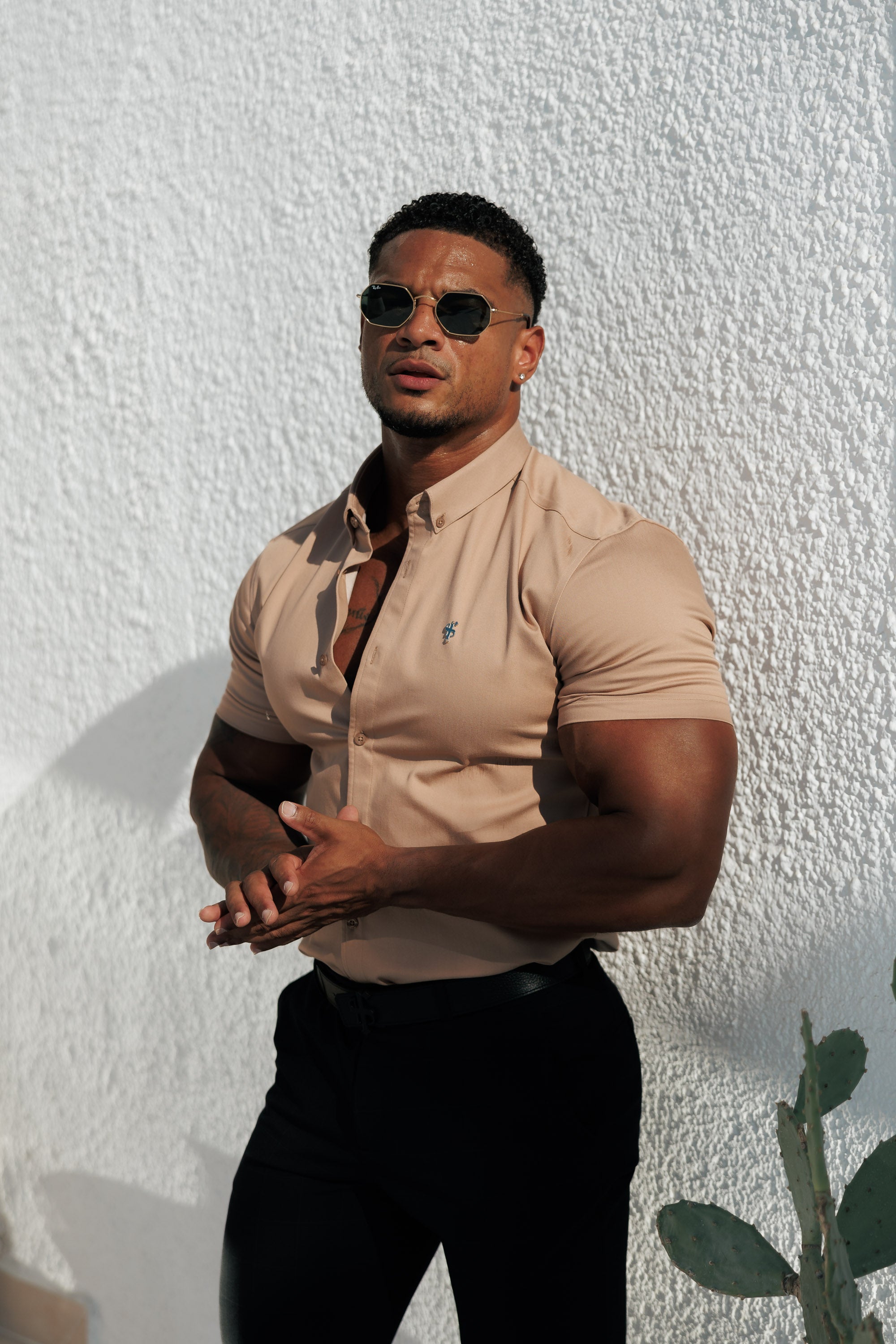 Super Slim Stretch Taupe Denim Short Sleeve with Button Down Collar Gold Metal Decal - FS1131