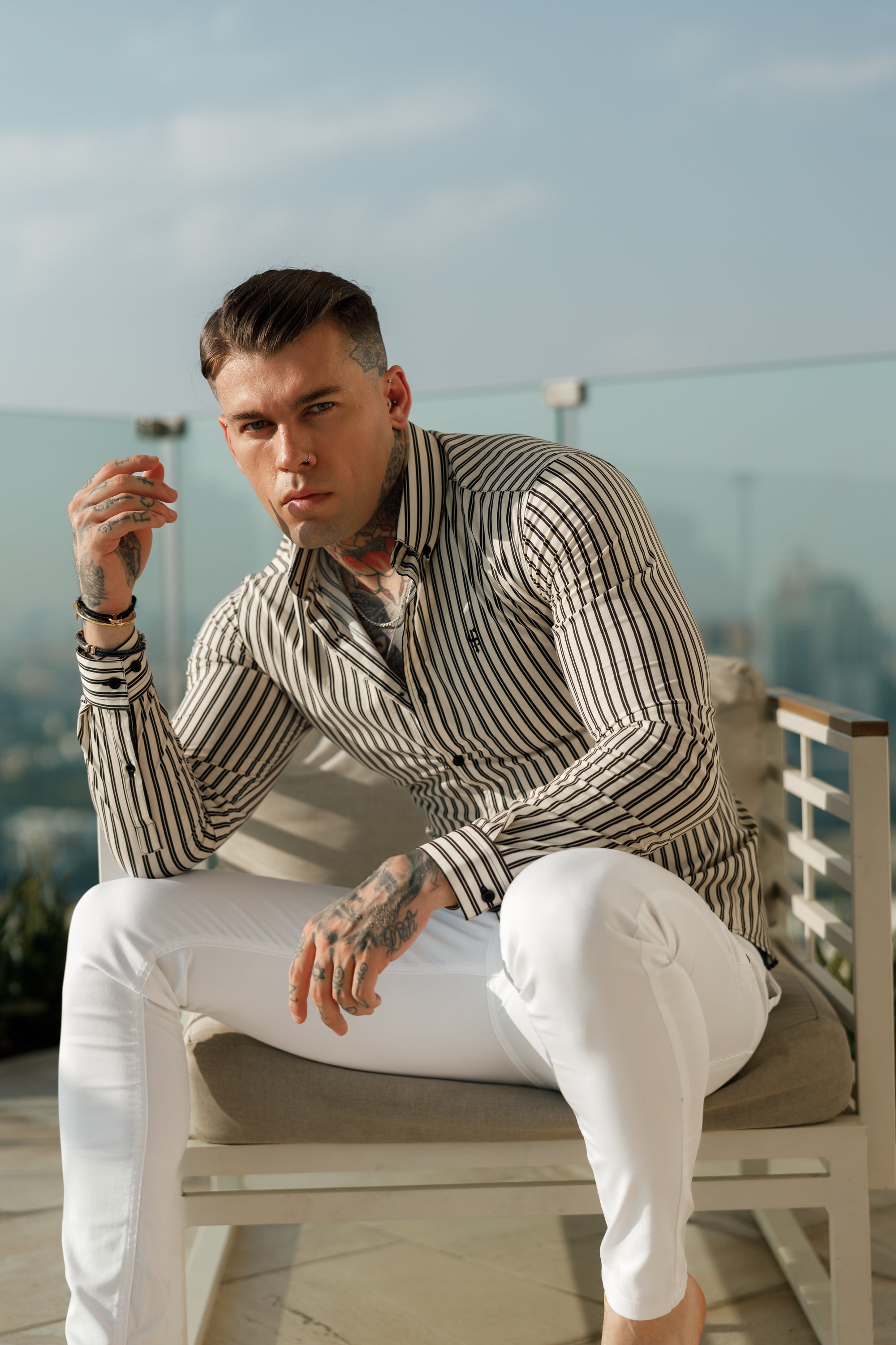 Super Slim Stretch Cream / Black Double Stripe Print Long Sleeve with Button Down Collar - FS916