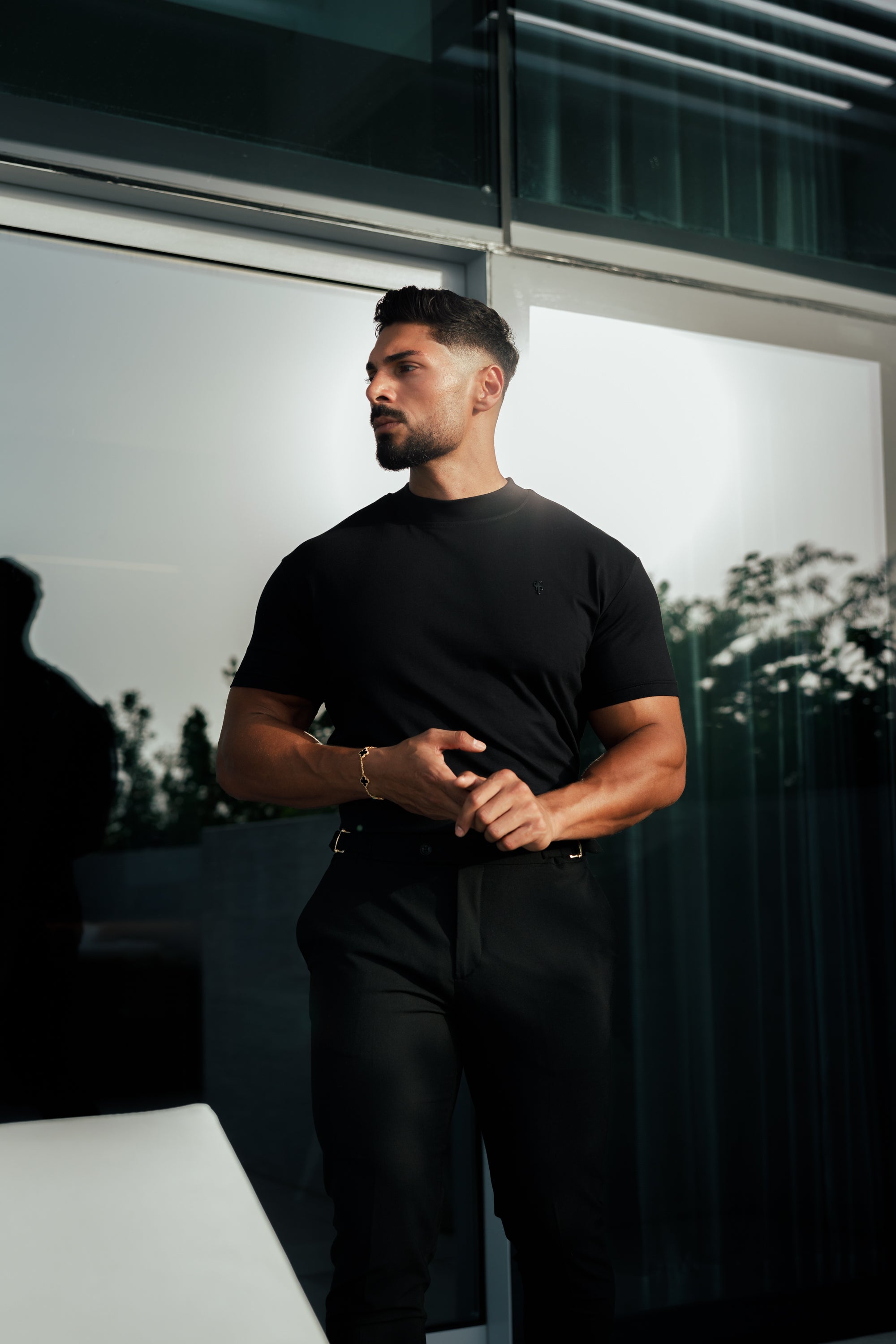 Ribbed High Neck Crew Short Sleeve Black / Black Metal Emblem  - FSH1004