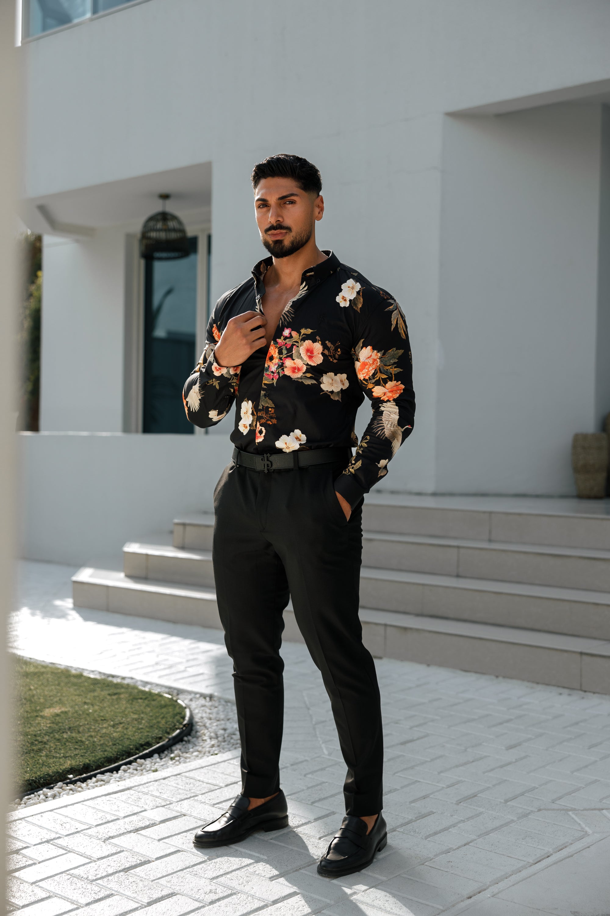 Super Slim Stretch Black Crane Print Long Sleeve with Button Down Collar - FS772