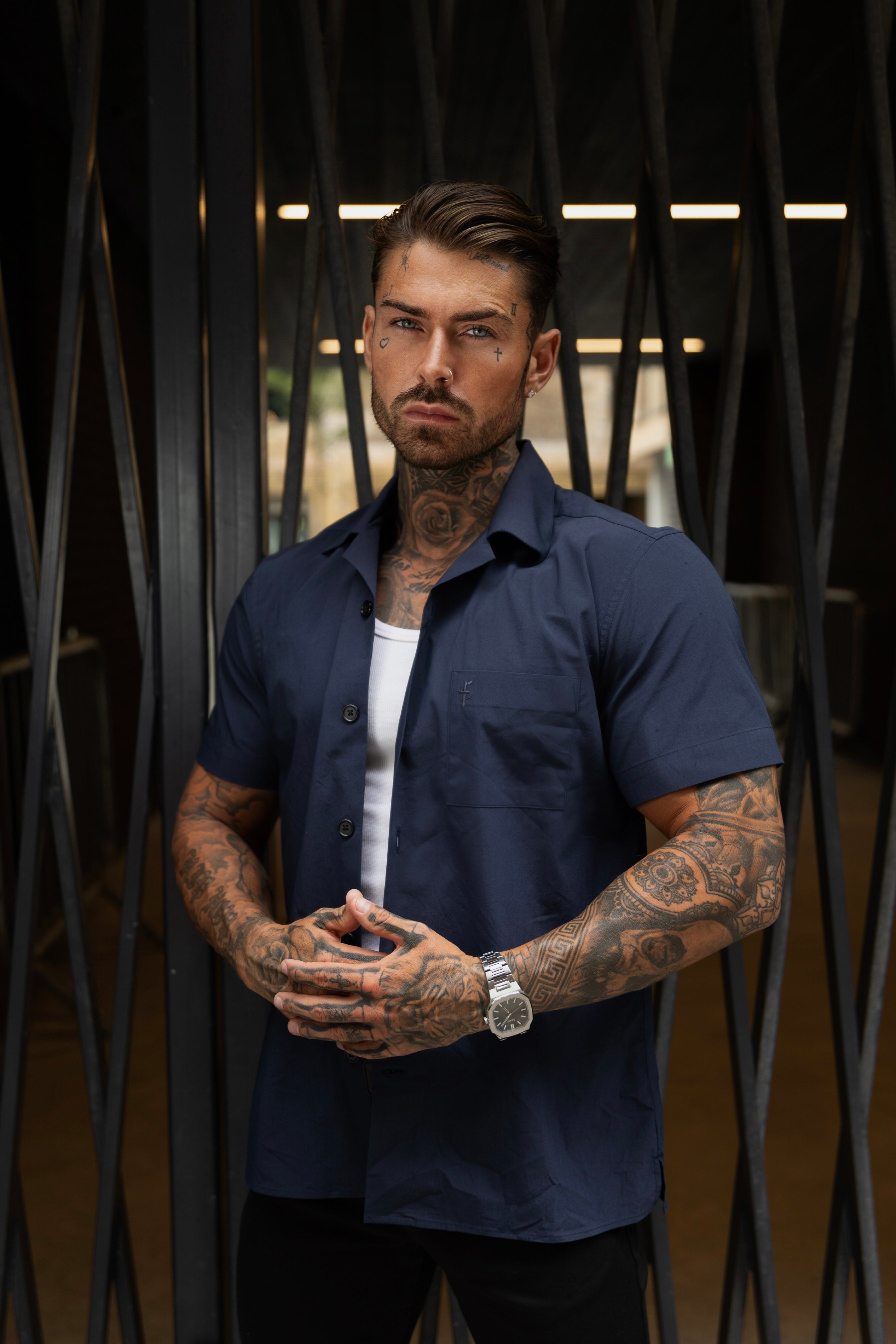 Hawaiian Boxy Navy Revere Collar Short Sleeve with Pocket - FS1052