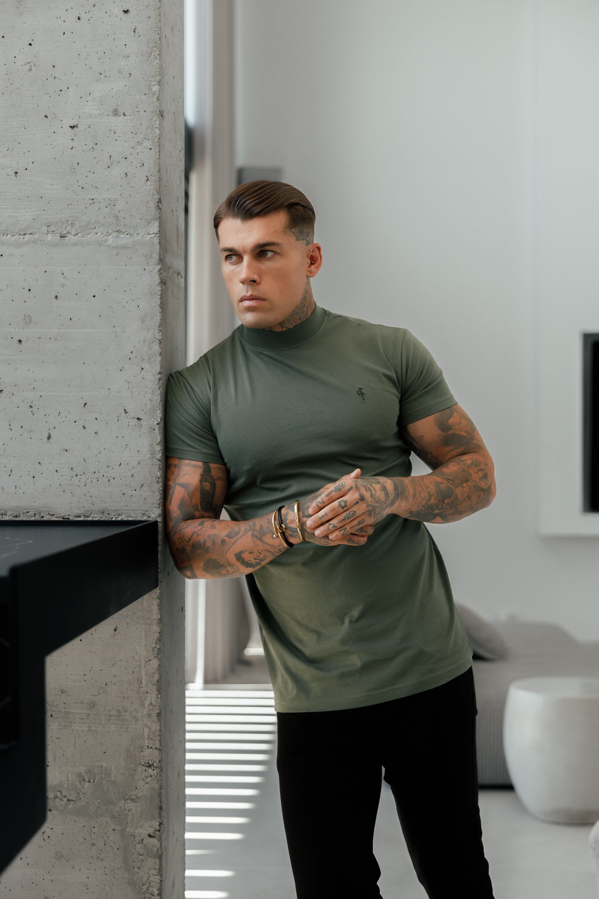 Ribbed High Neck Crew T-Shirt Short Sleeve Khaki / Black - FSH1116