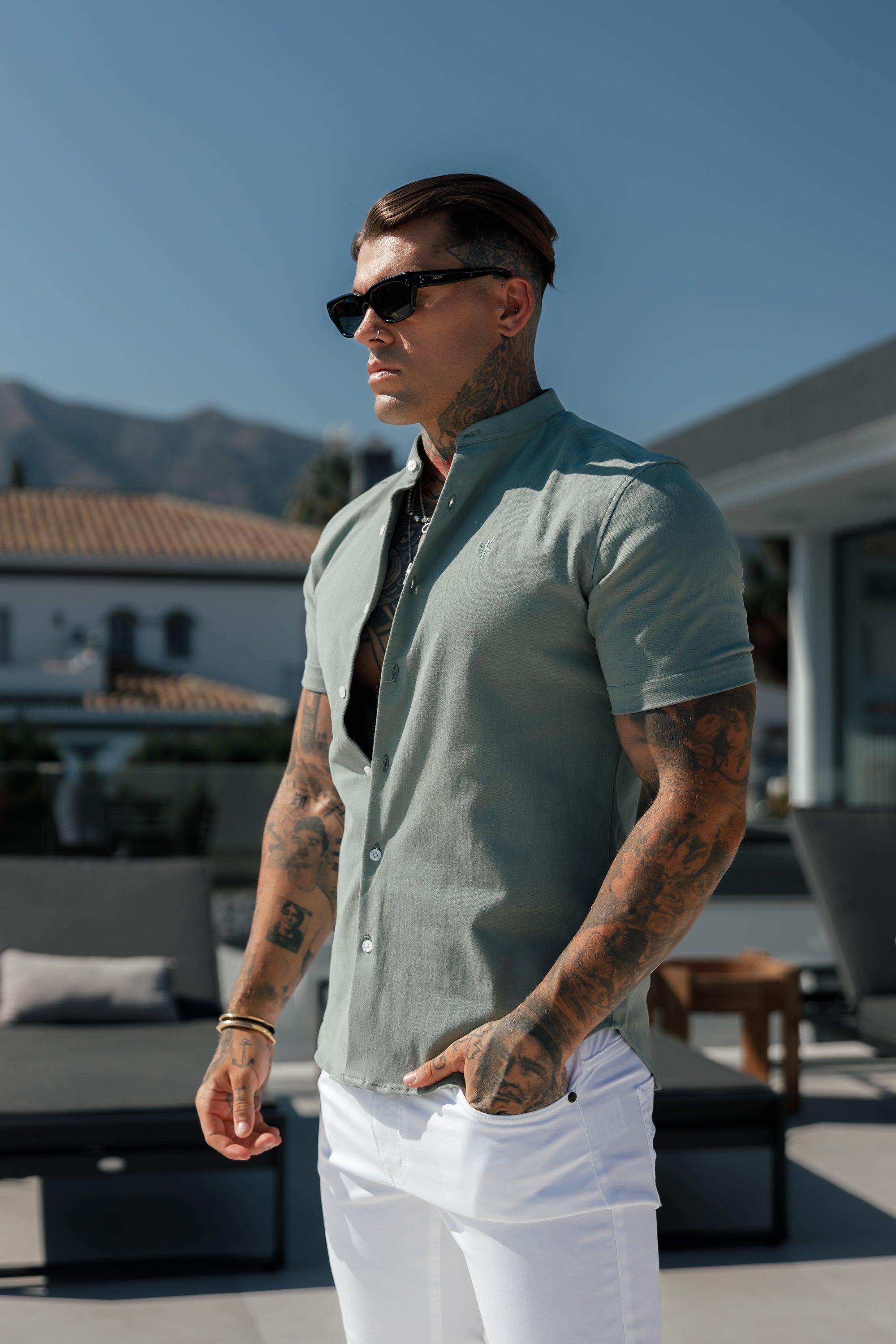 Classic Stretch Khaki / Sage with Grandad Collar SS - FS1079