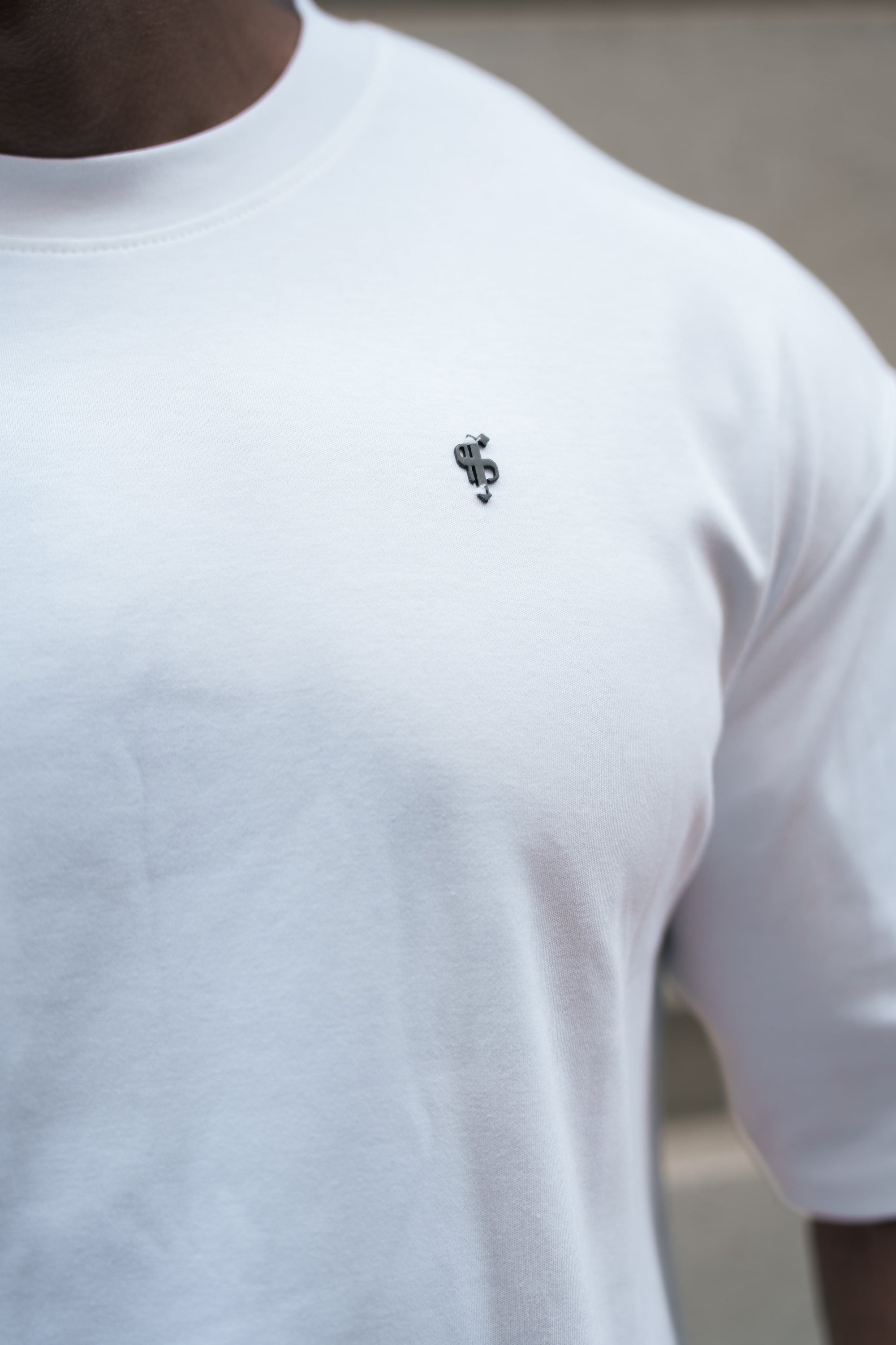 White / Black Oversized Crew T Shirt - FSH1372