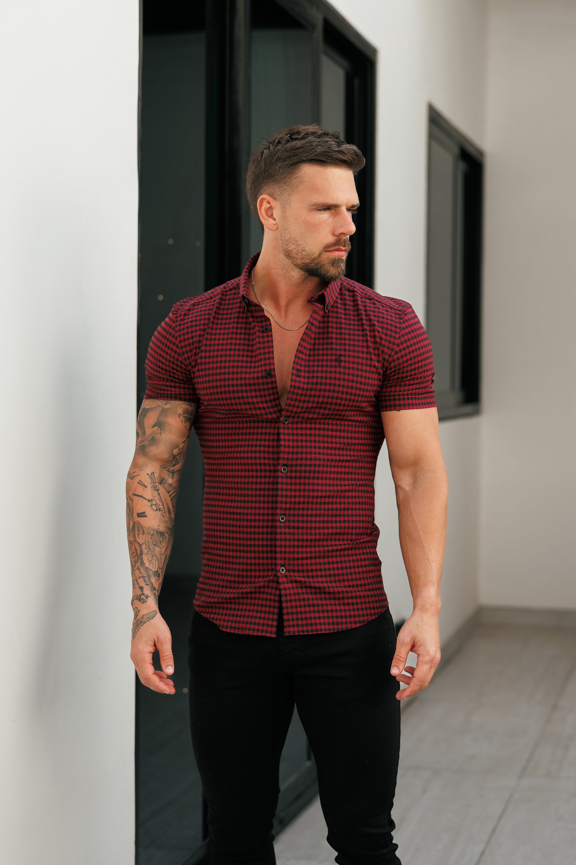 Super Slim Ultra Stretch Red & Black Check Short Sleeve - FS514