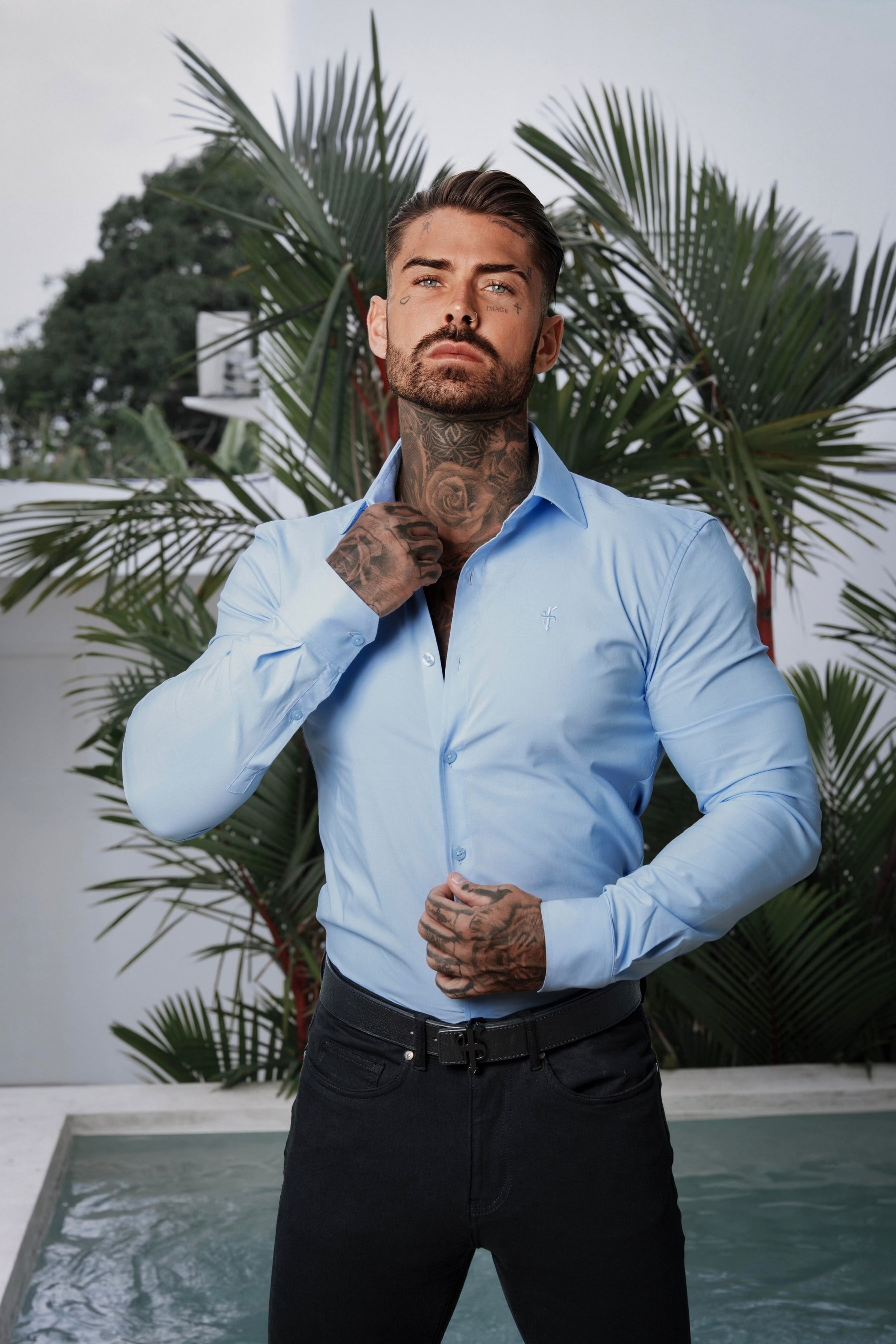 Muscle Fit Advanced Stretch Powder Blue with Cutaway Collar  - FS1167