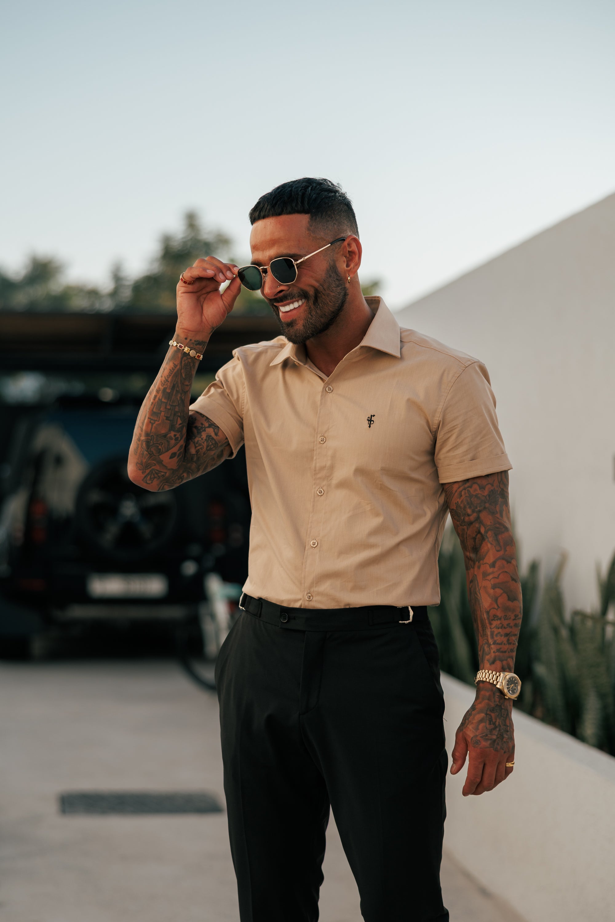 Super Slim Stretch Beige Short Sleeve with Cutaway Collar  - FS1161