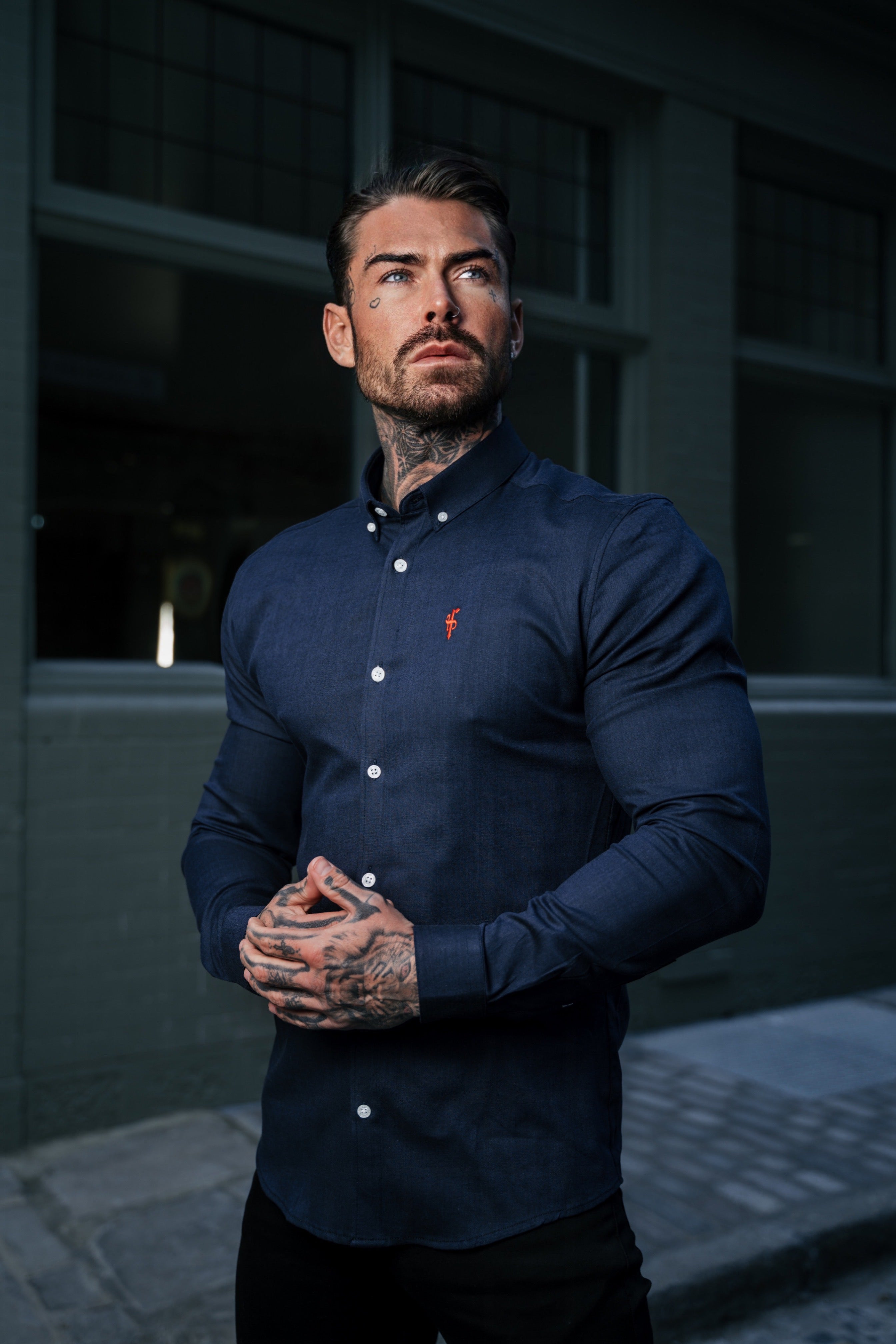 Super Slim Stretch Classic Oxford Navy (Red Emblem) - FS308