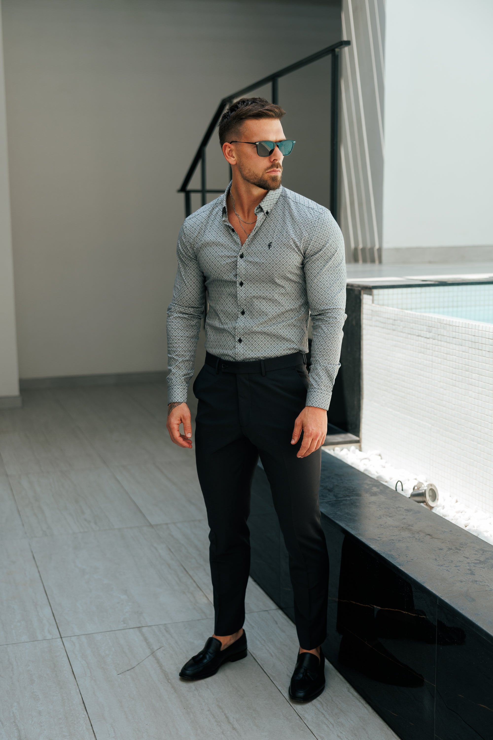 Super Slim Stretch Black / White Diamond Print Long Sleeve with Button Down Collar - FS1226