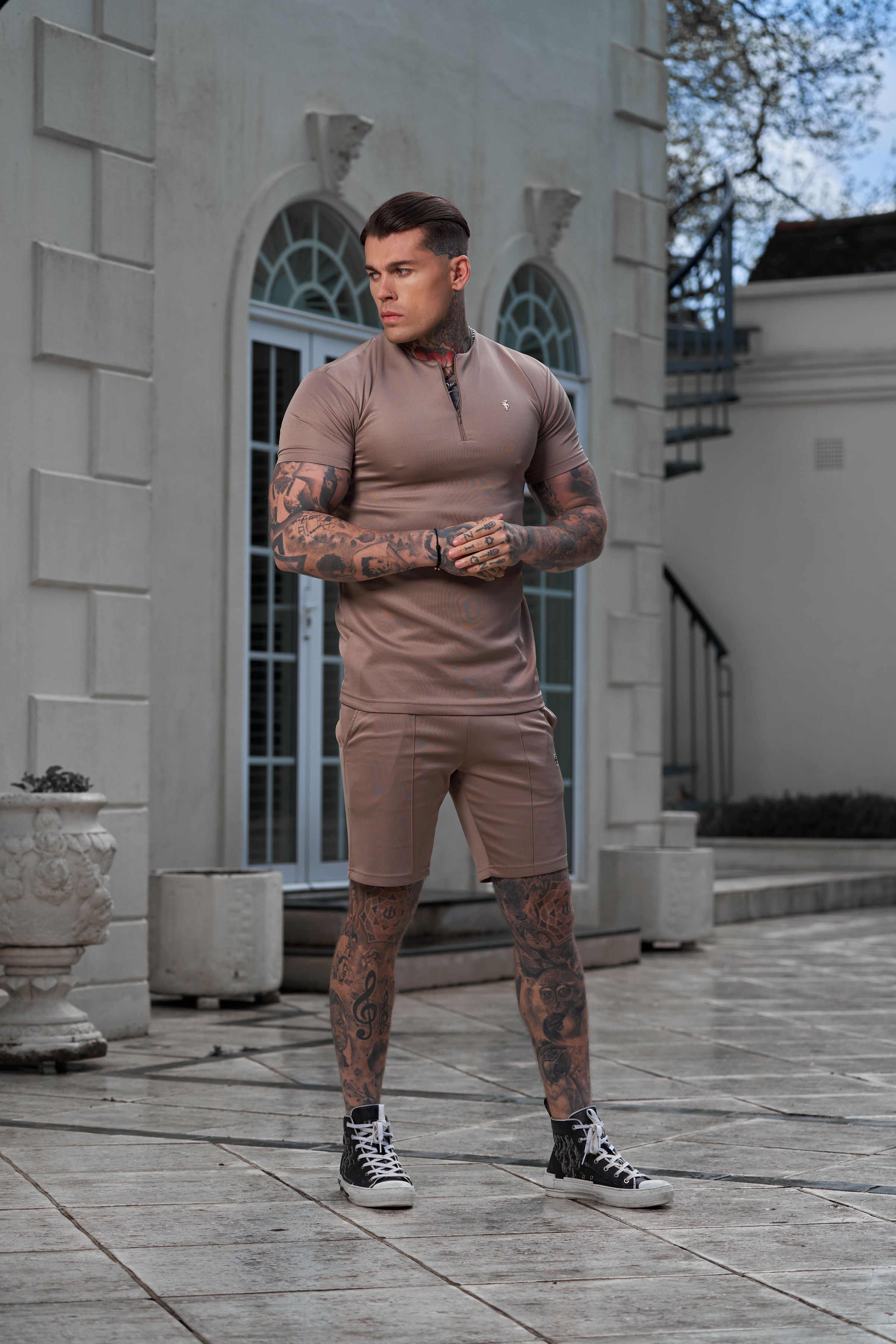 Scuba Taupe / Gold Elasticated Drawstring Pintuck Shorts - FSH1037