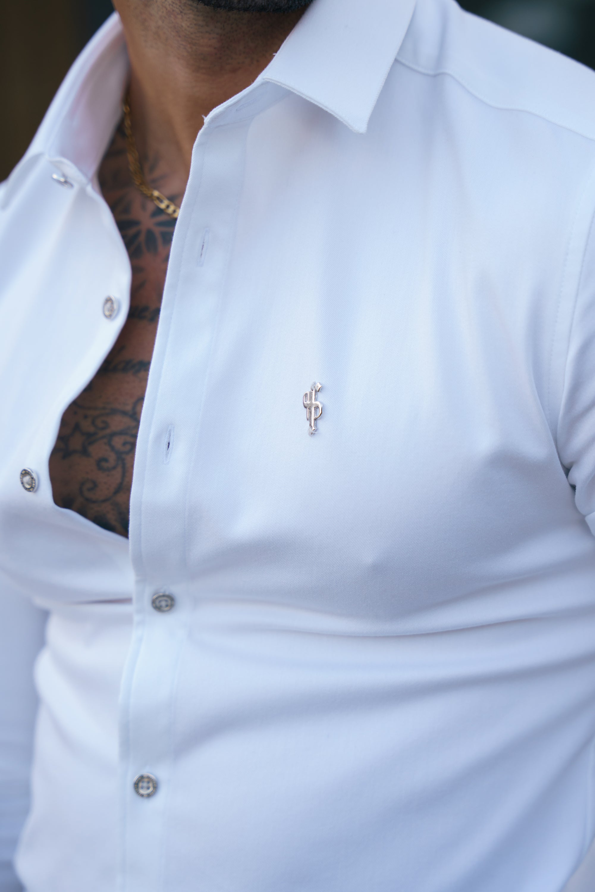 Super Slim Stretch White Denim Long Sleeve with Silver Metal Decal and Buttons - FS1111