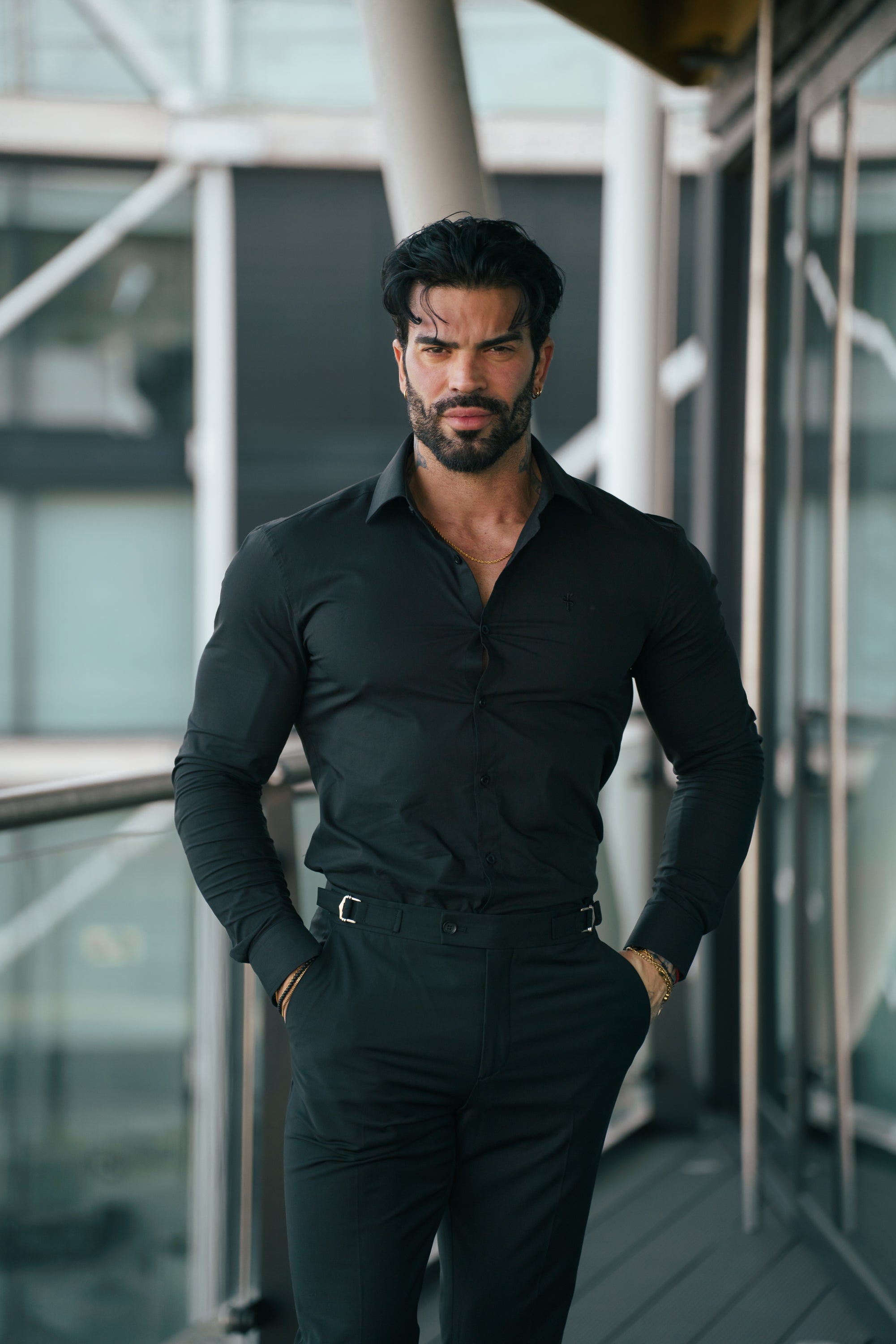 Muscle Fit Advanced Stretch Black Cutaway Collar Shirt  - FS1164