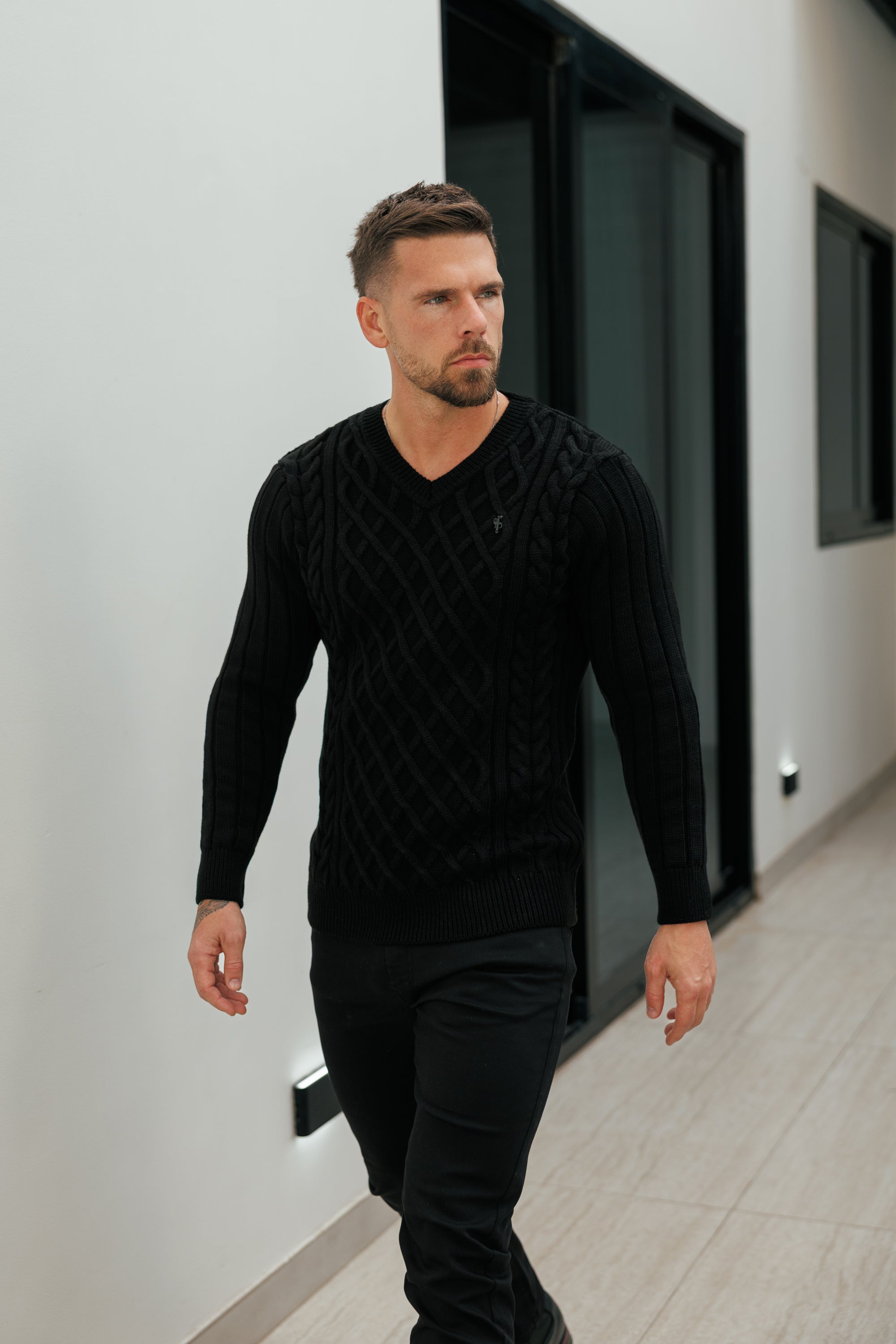 Diamond Black V Neck Jumper - FSJ152