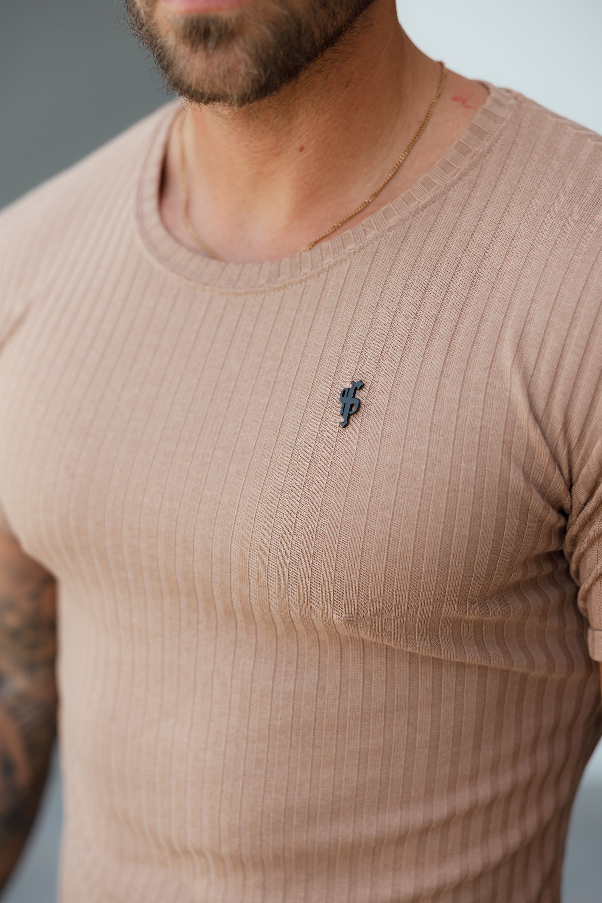 Classic Coffee / Black Ribbed Knit Super Slim Short Sleeve Crew T-Shirt - FSH1090