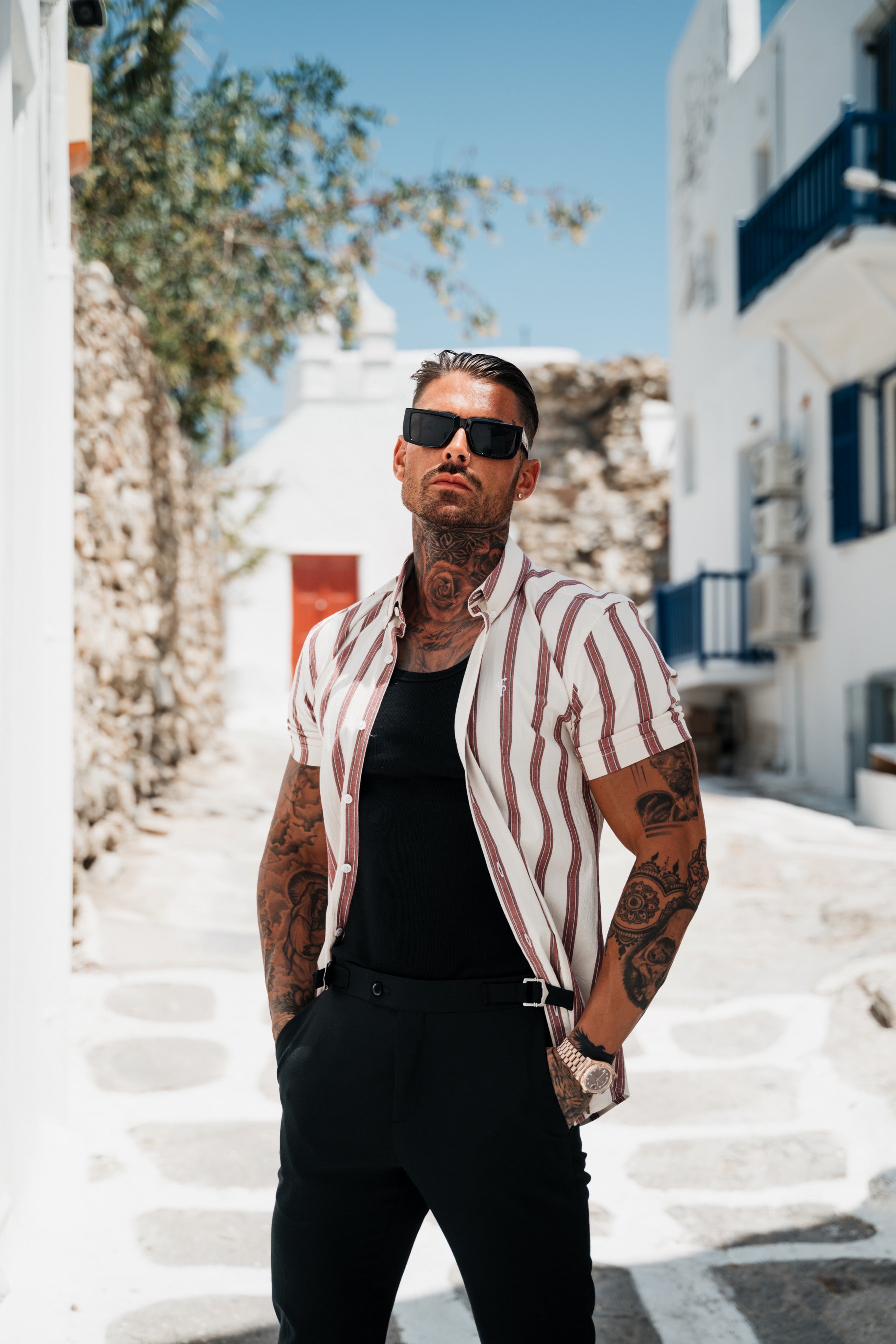 Super Slim Stretch Off White / Burgundy Woven Stripe Short Sleeve with Button Down Collar - FS972