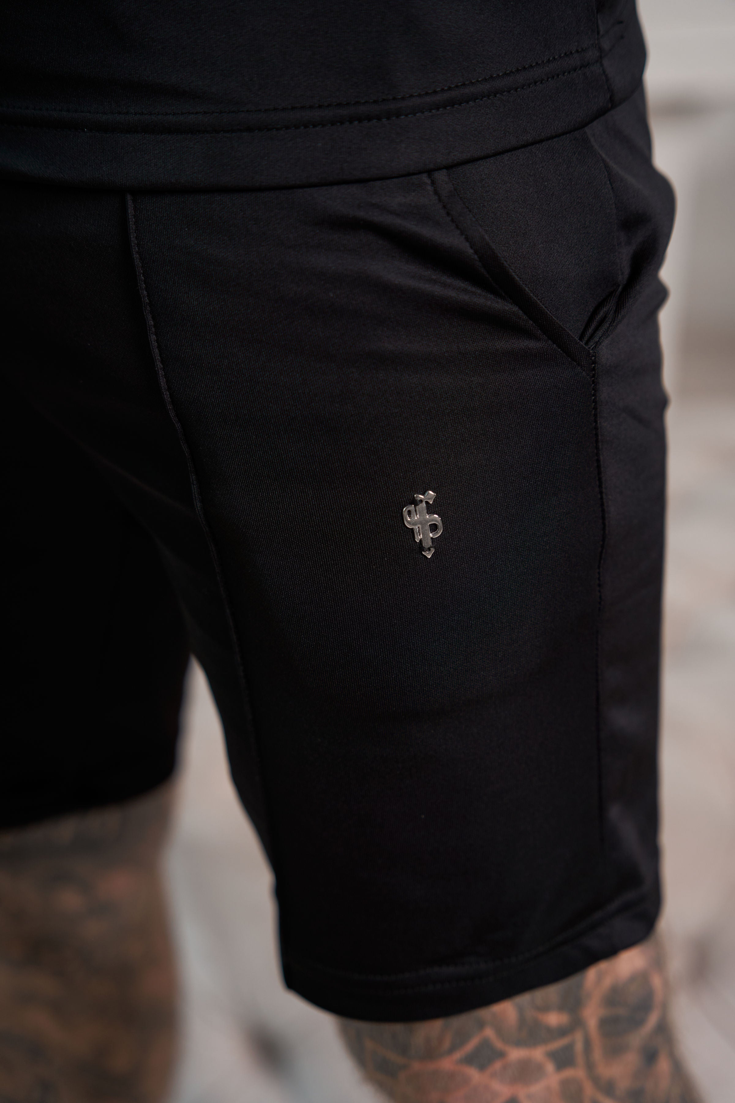 Scuba Black / Silver Elasticated Drawstring Pintuck Shorts - FSH1039