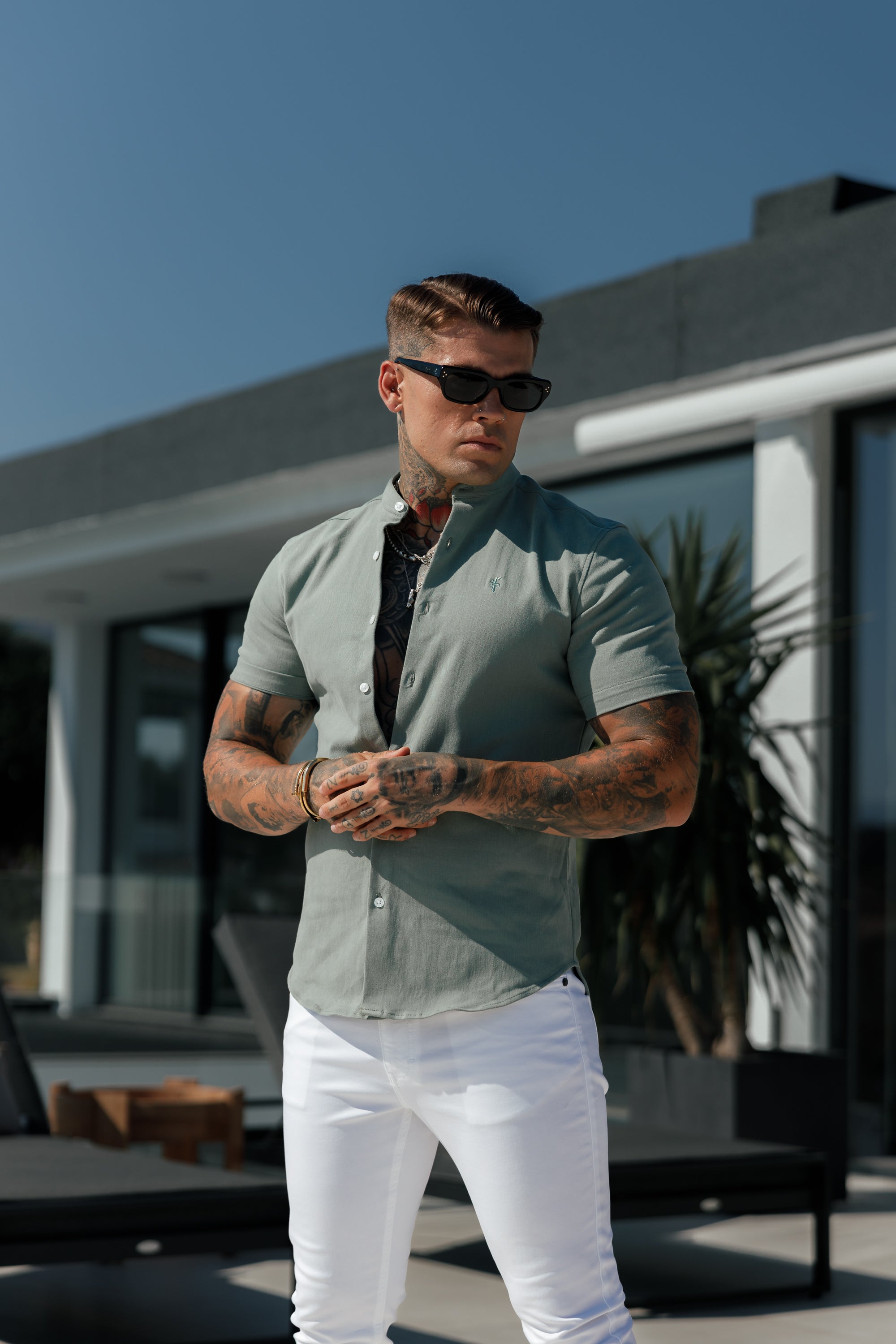 Classic Stretch Khaki / Sage with Grandad Collar SS - FS1079