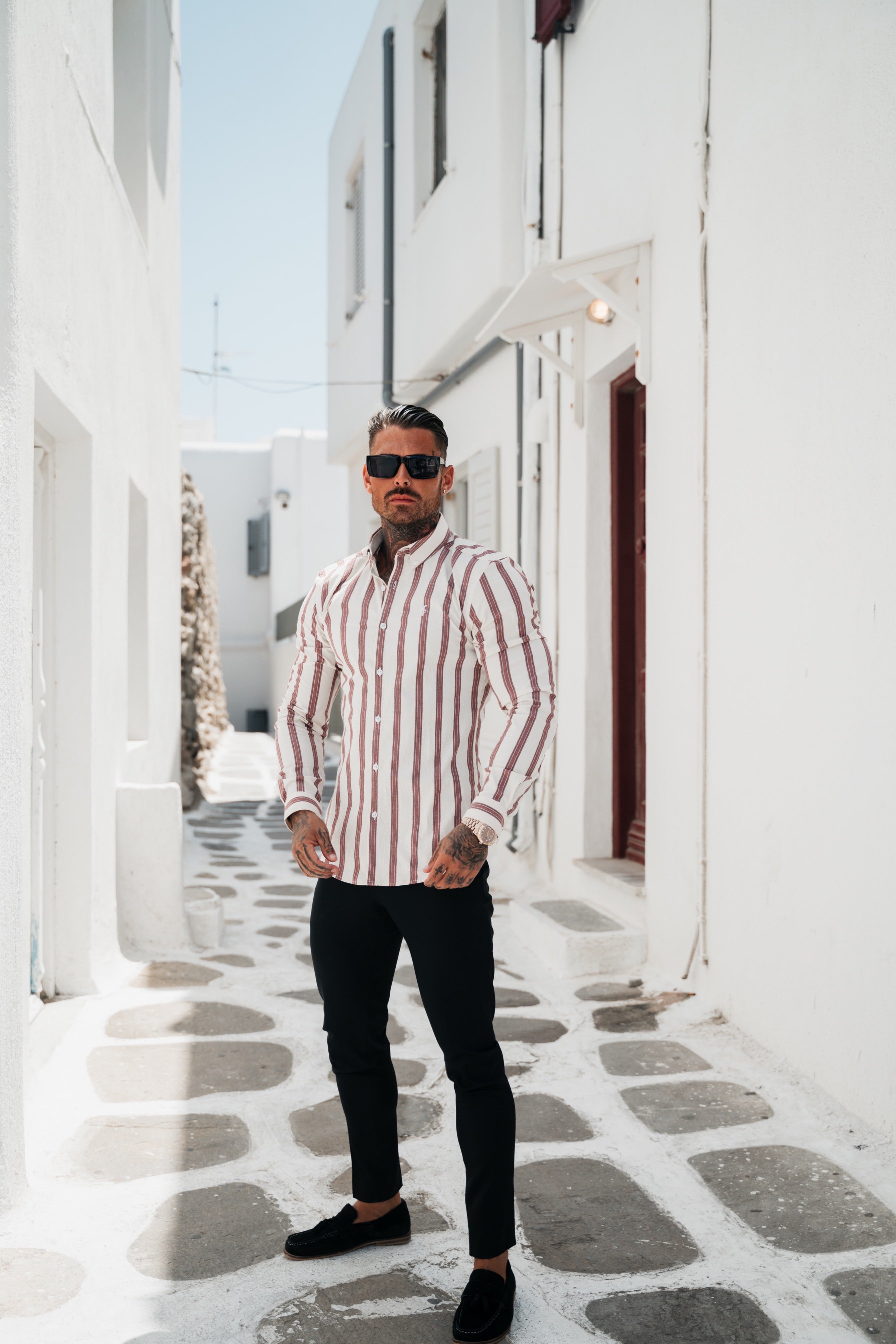 Super Slim Stretch Off White / Burgundy Woven Stripe Long Sleeve Sleeve with Button Down Collar - FS973