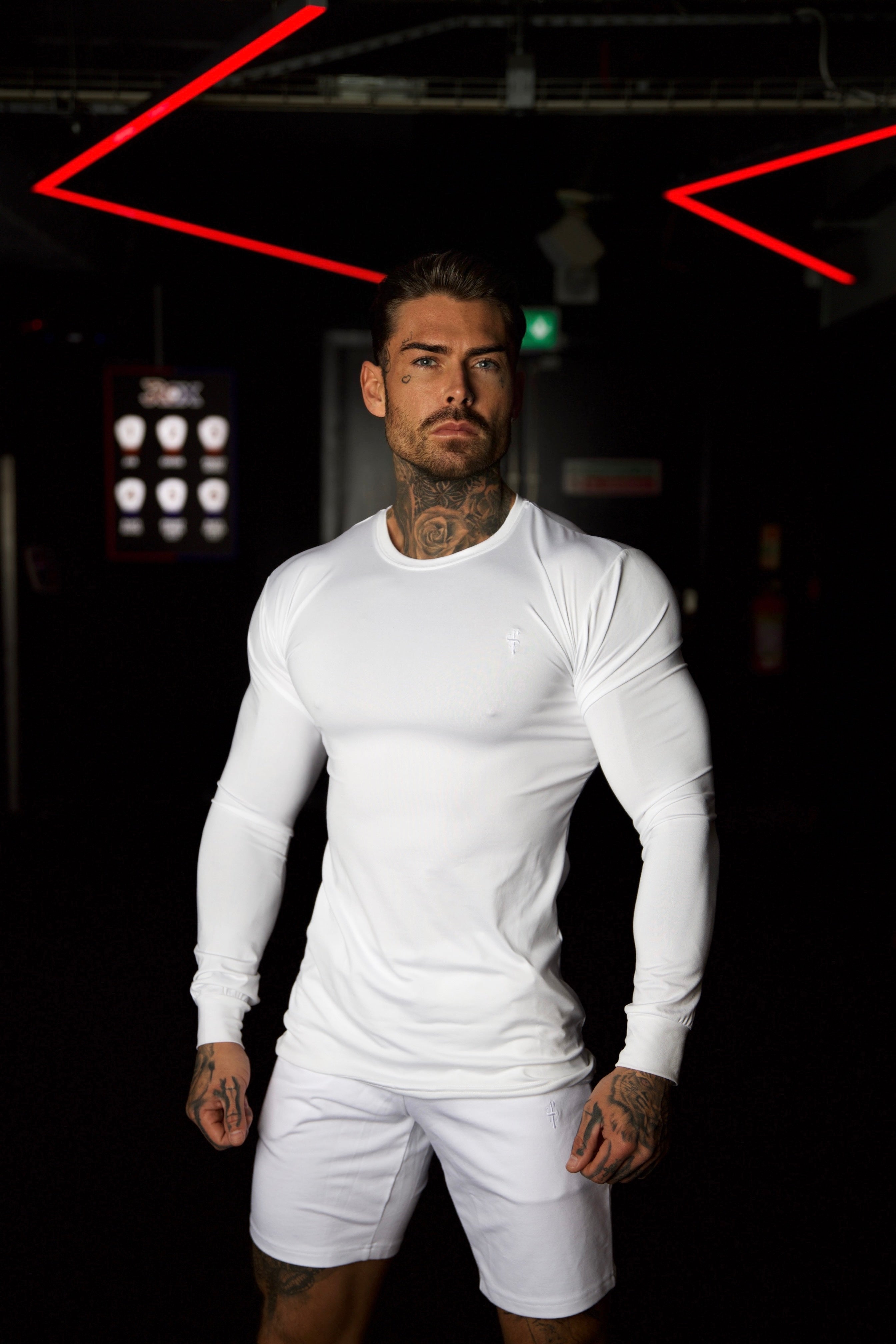Muscle Fit Long Sleeve White Tonal Gym Crew Top - FSH885