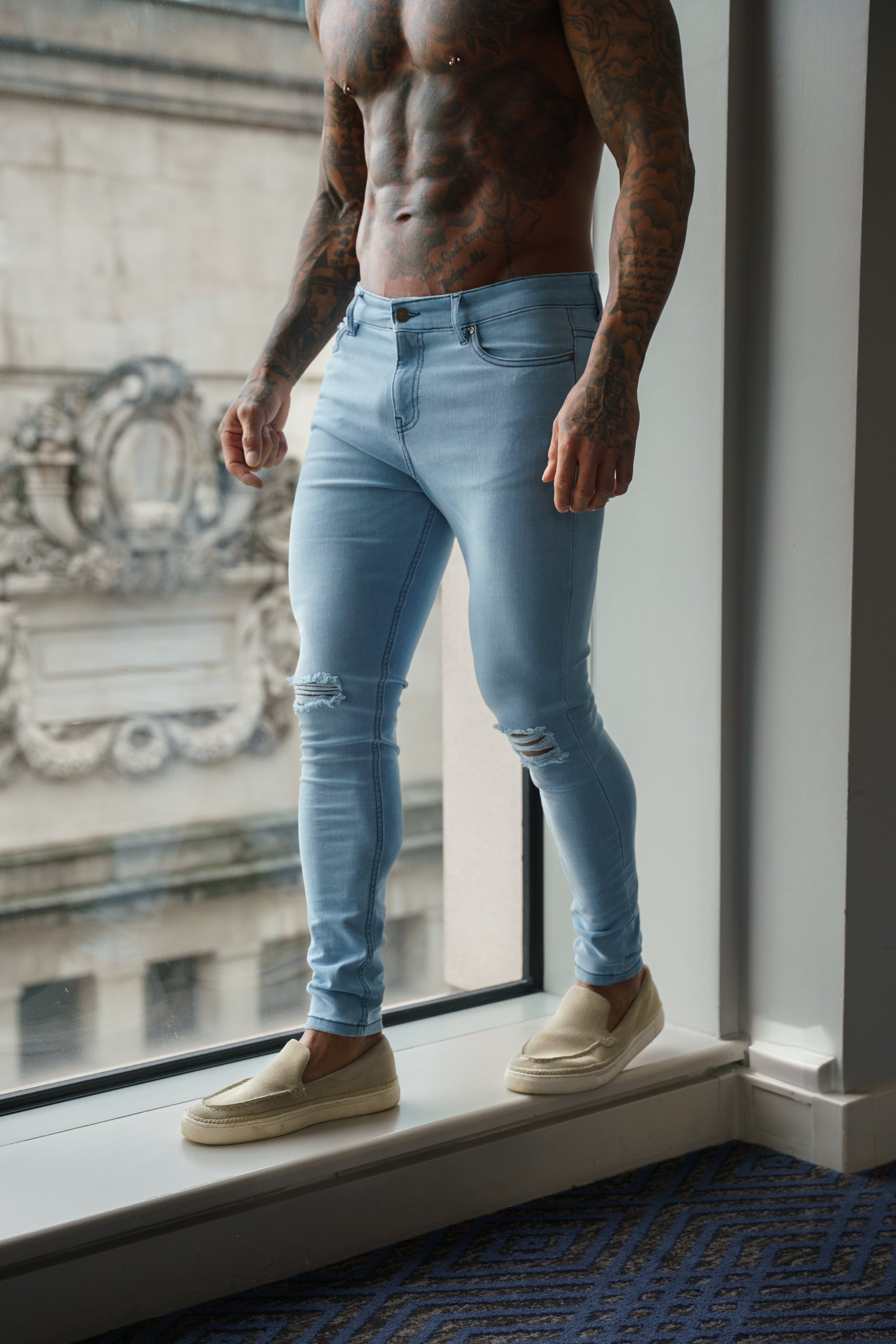 Ultra Stretch Mid Blue Slim Jeans Bleached with Knee Rips - FSJEAN012