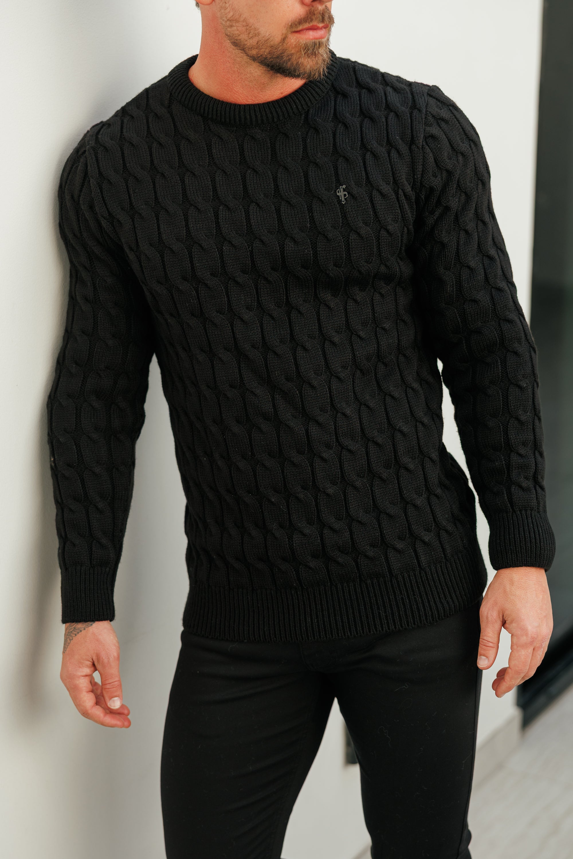 Link Weave Knit Black Crew Neck Jumper - FSJ124